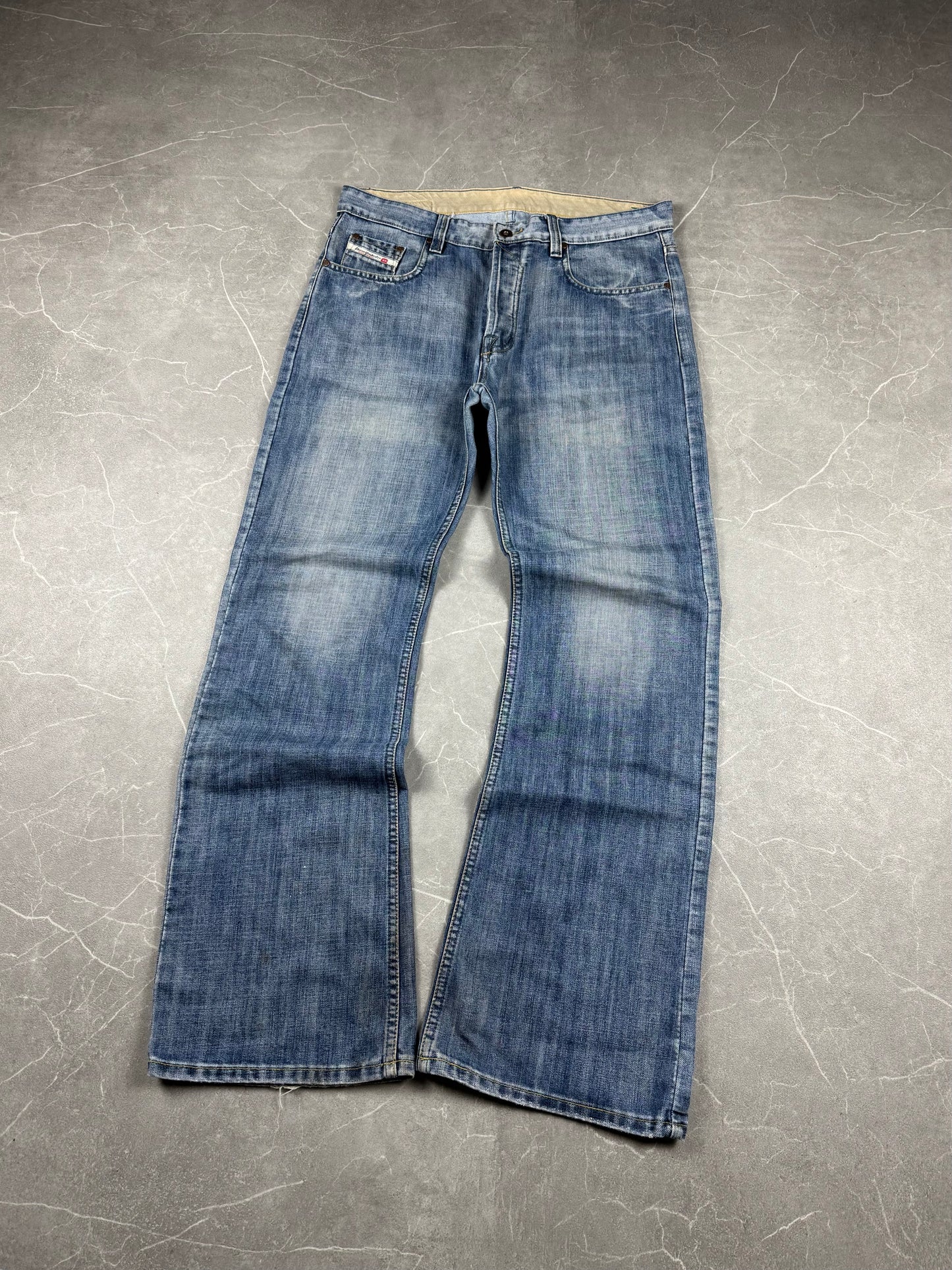 Diesel Bootcut Jeans (L)