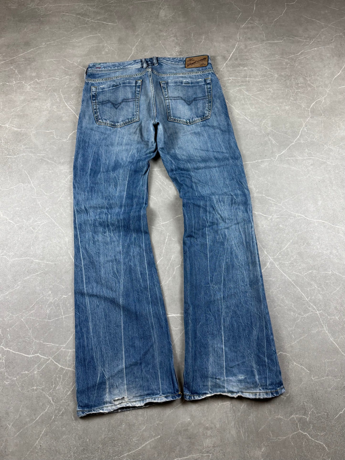 Washed Bootcut Jeans (M-L)