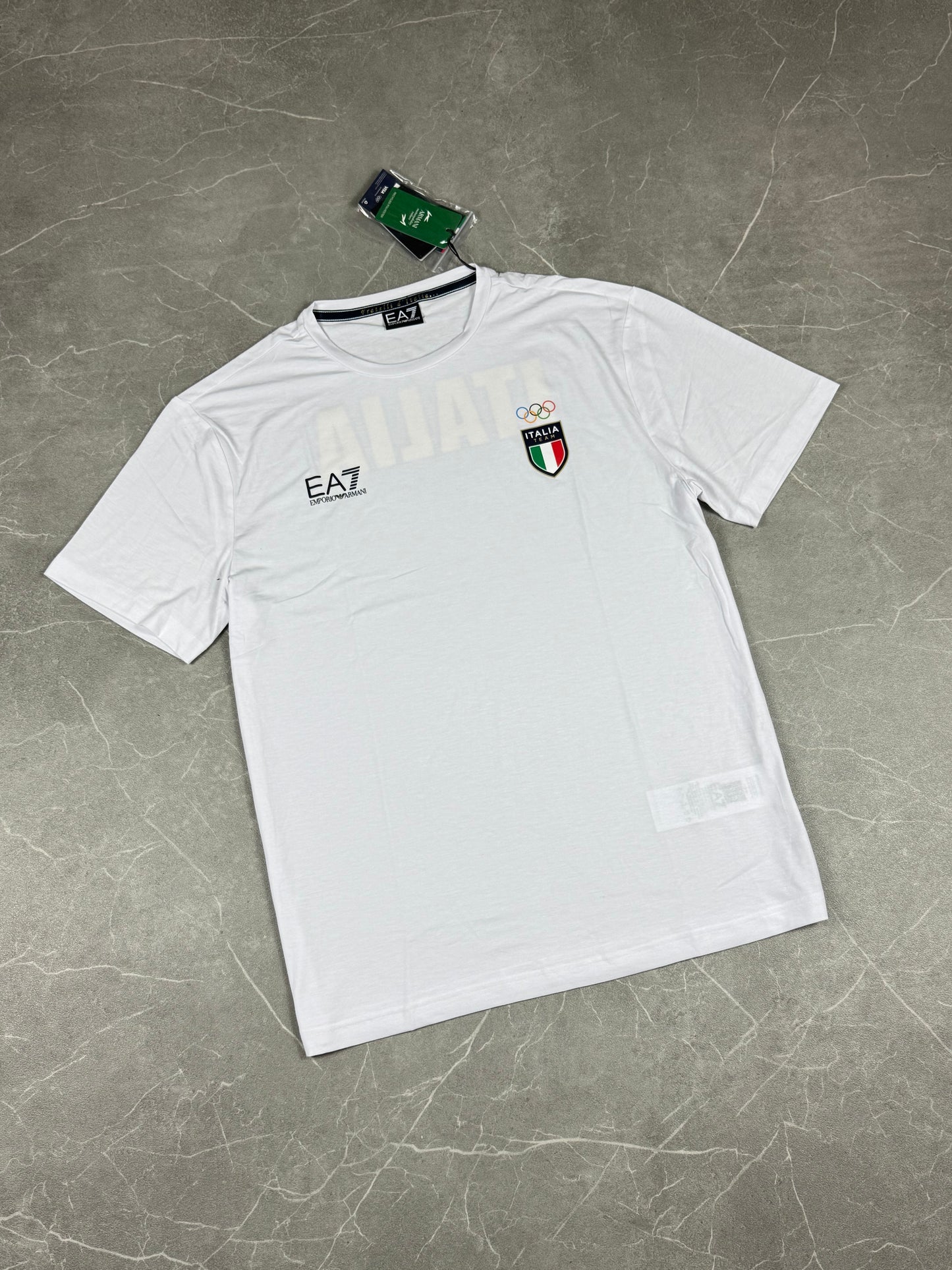 Armani Italia T-Shirt (XL)