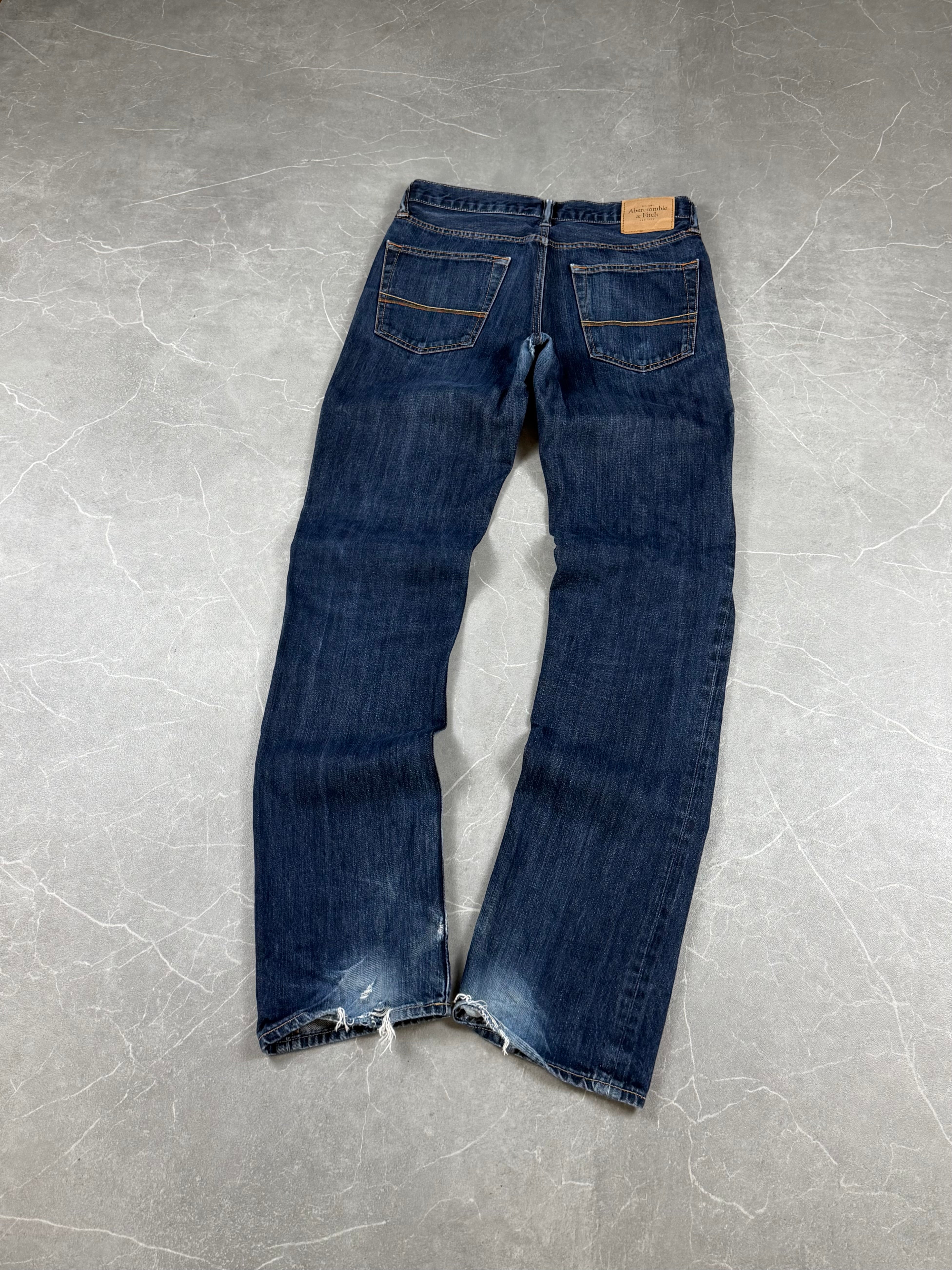 Vintage Slim Jeans (M)