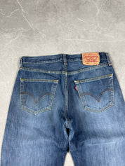 Vintage Levi's 501 Jeans (M-L)