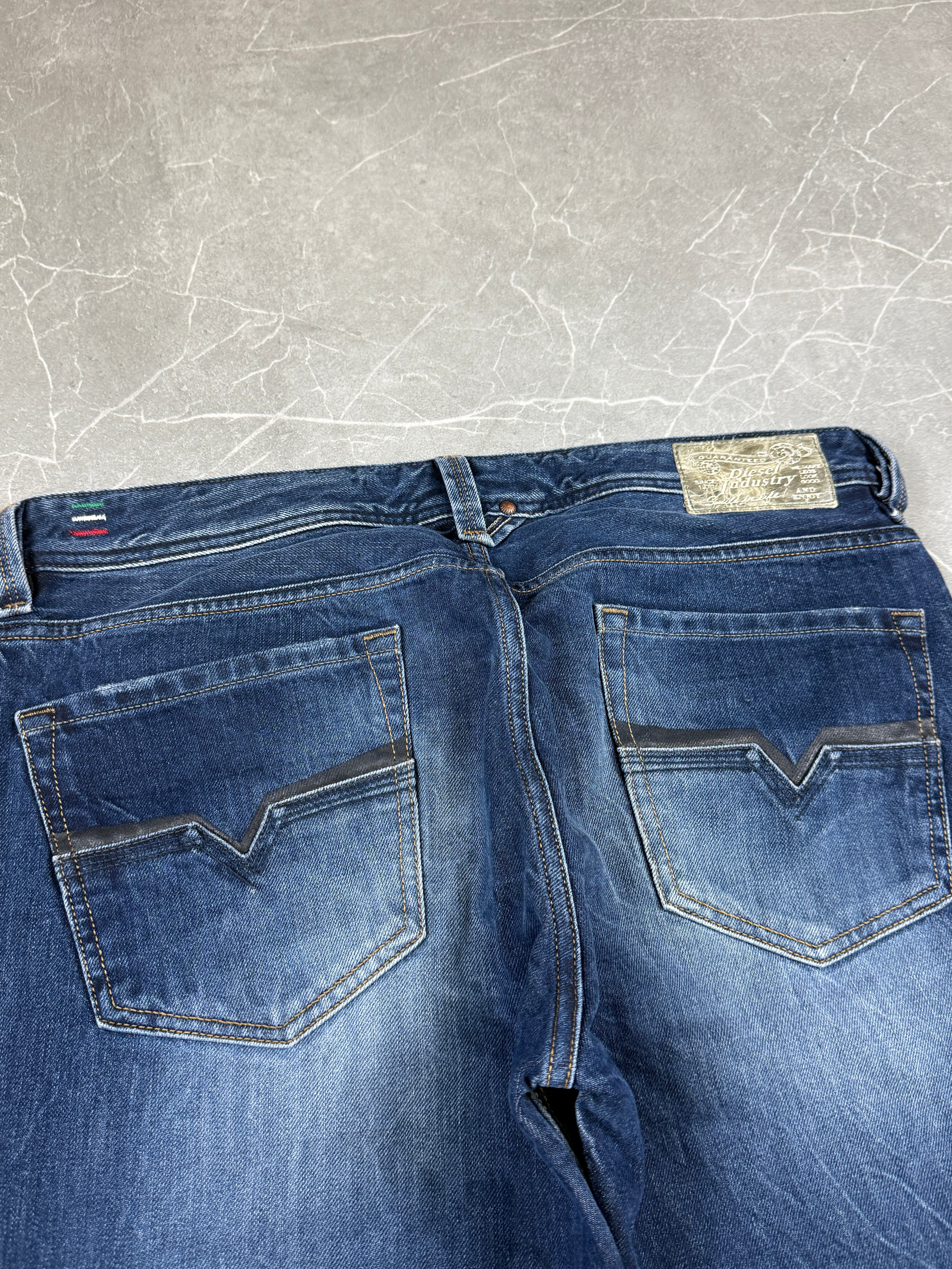 Diesel washed Jeans (L)