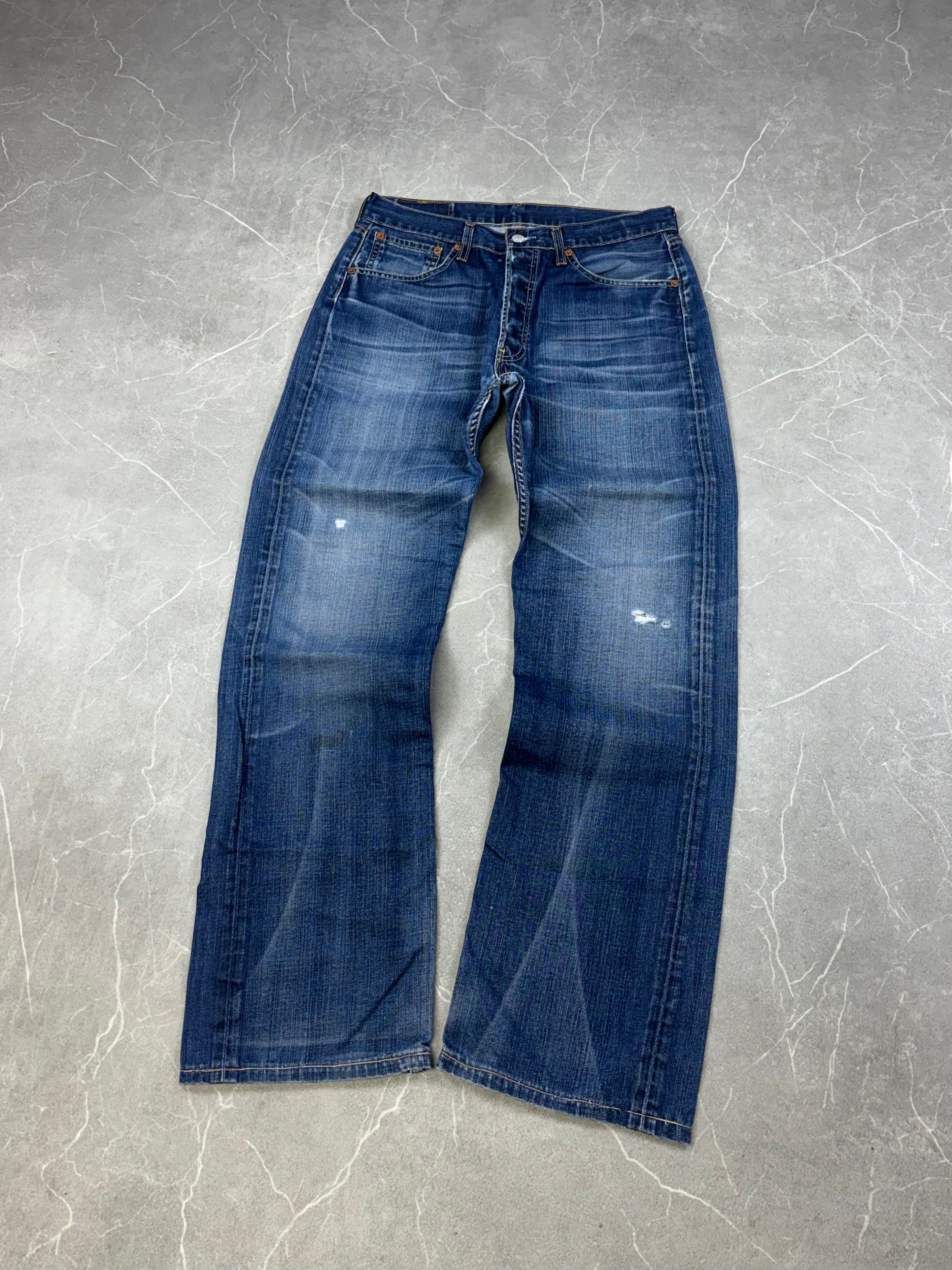 Levi's Straight Jeans (S-M)