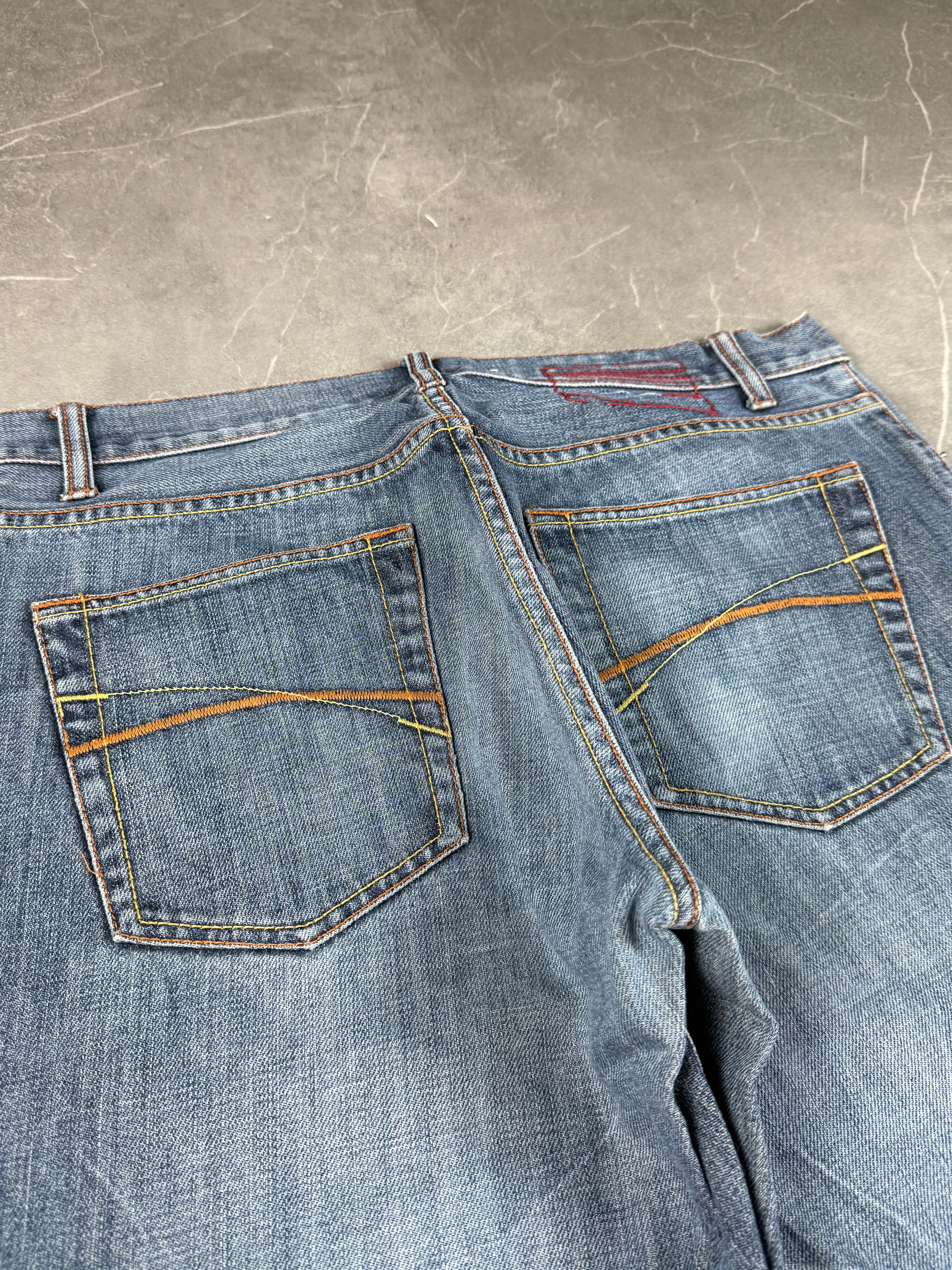Vintage washed jeans (M)