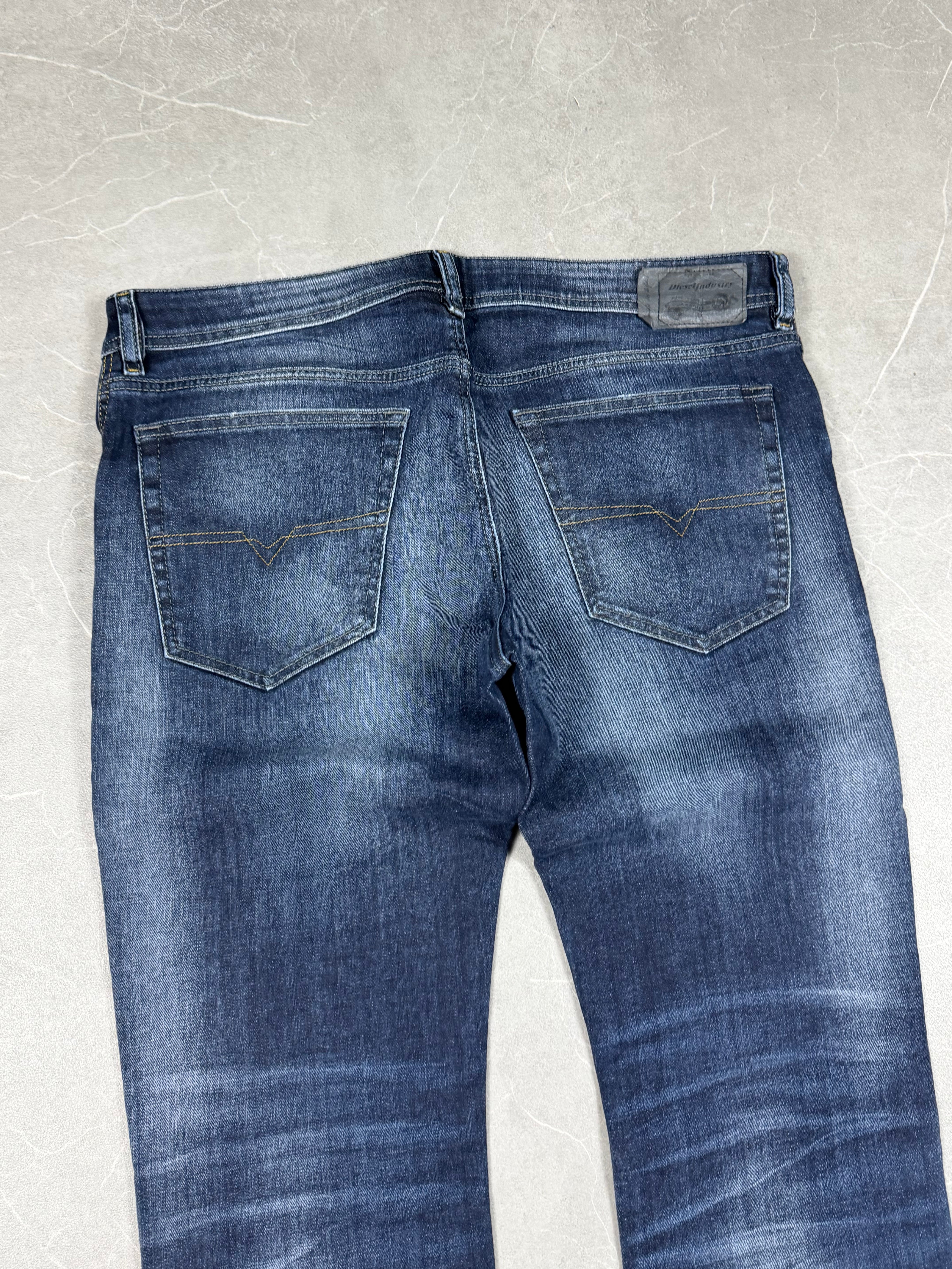 Diesel washed Slim/Bootcut Jeans (M-L)
