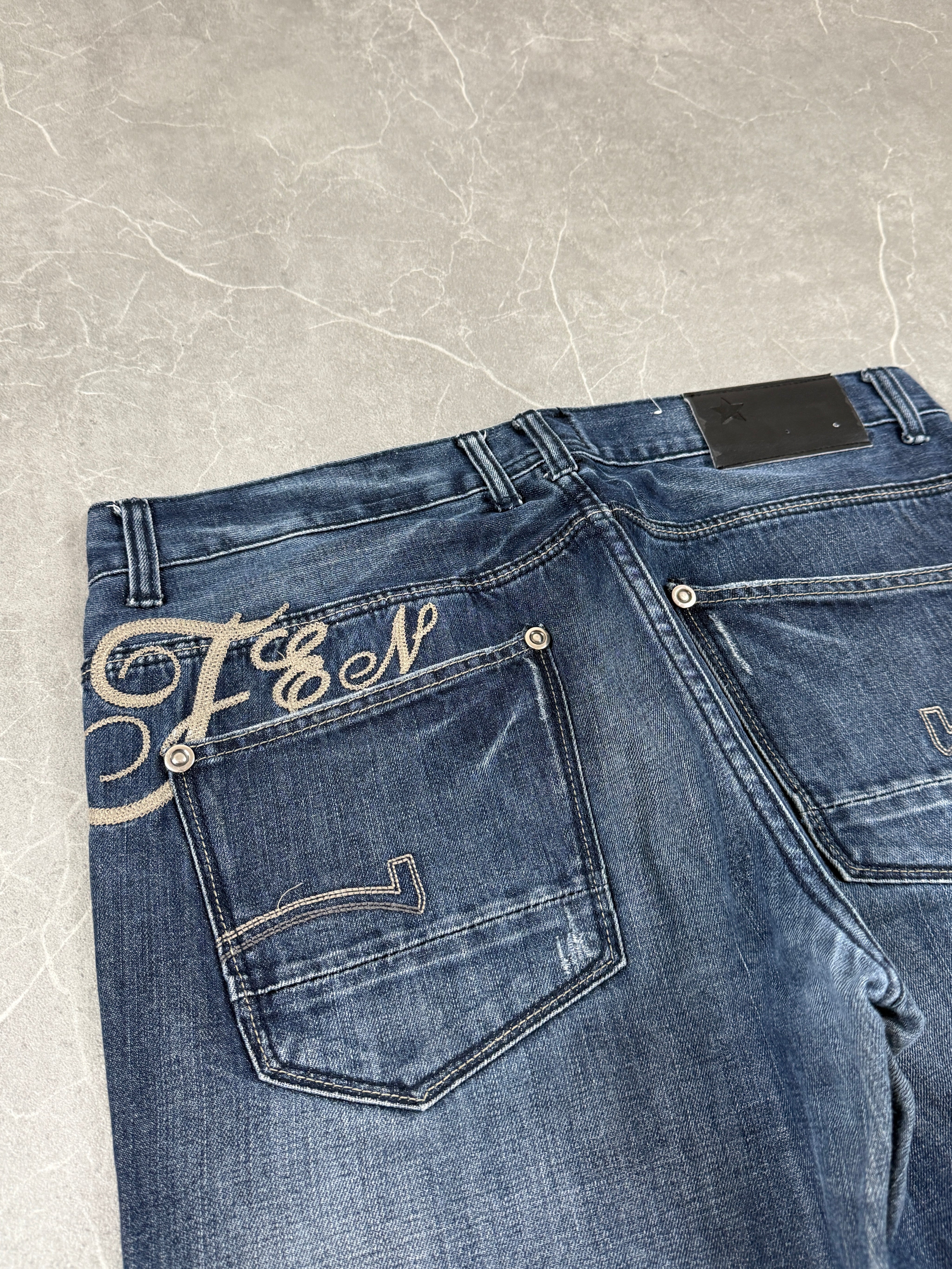 Vintage washed jeans (M)