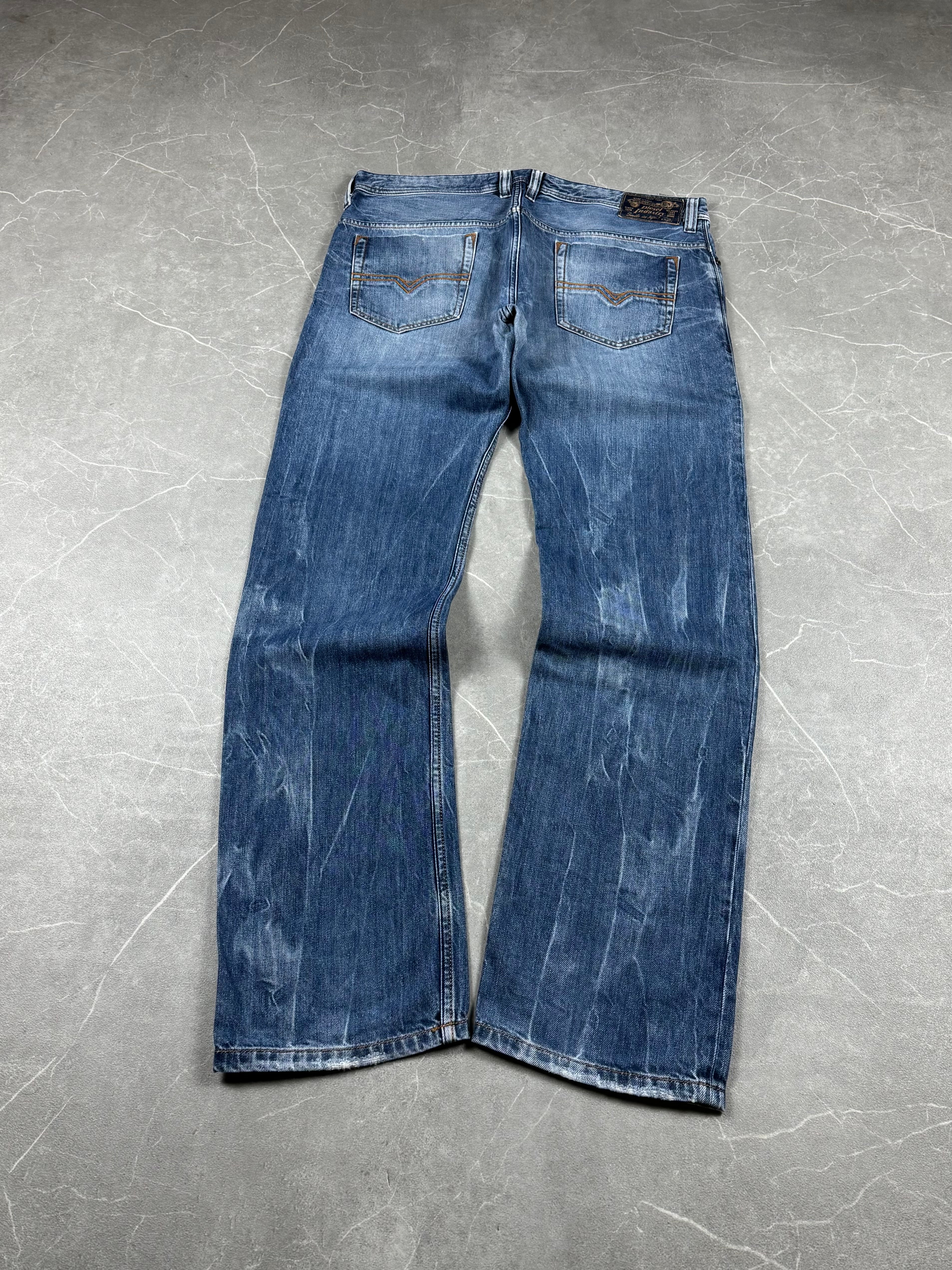Diesel washed Jeans (M-L)
