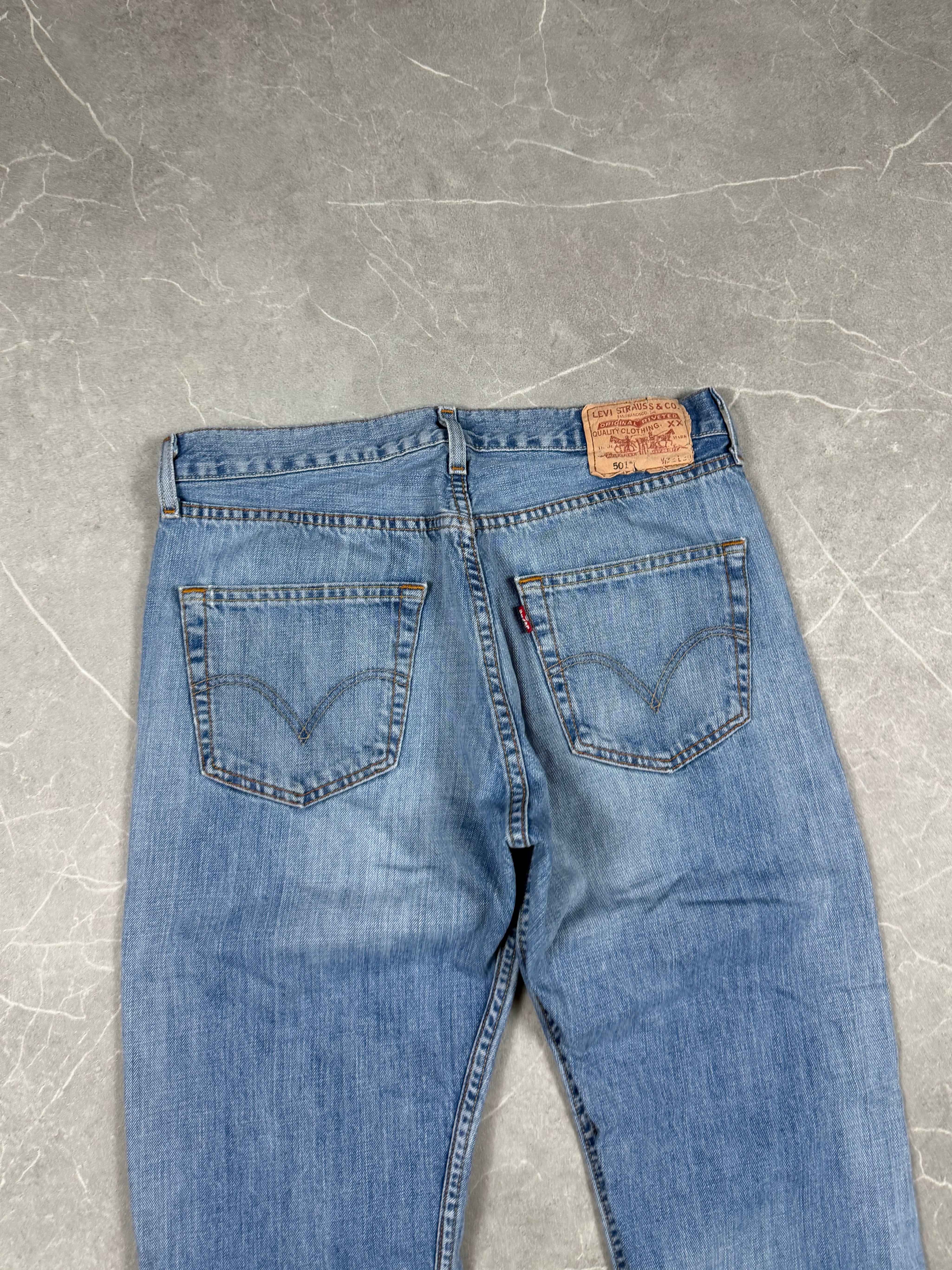 Levi’s Bootcut Jeans (XS)