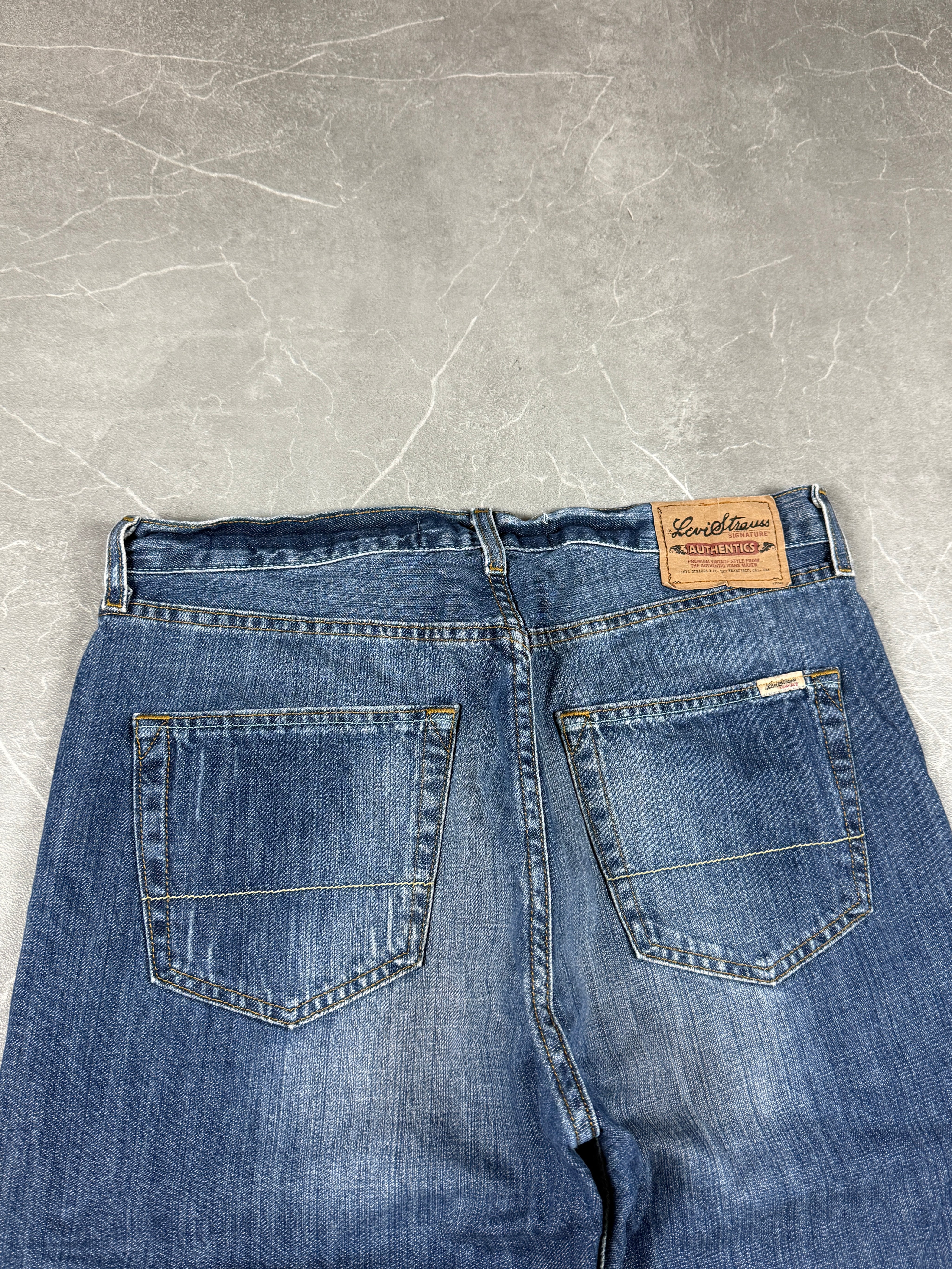 Levi's Bootcut Jeans (L)