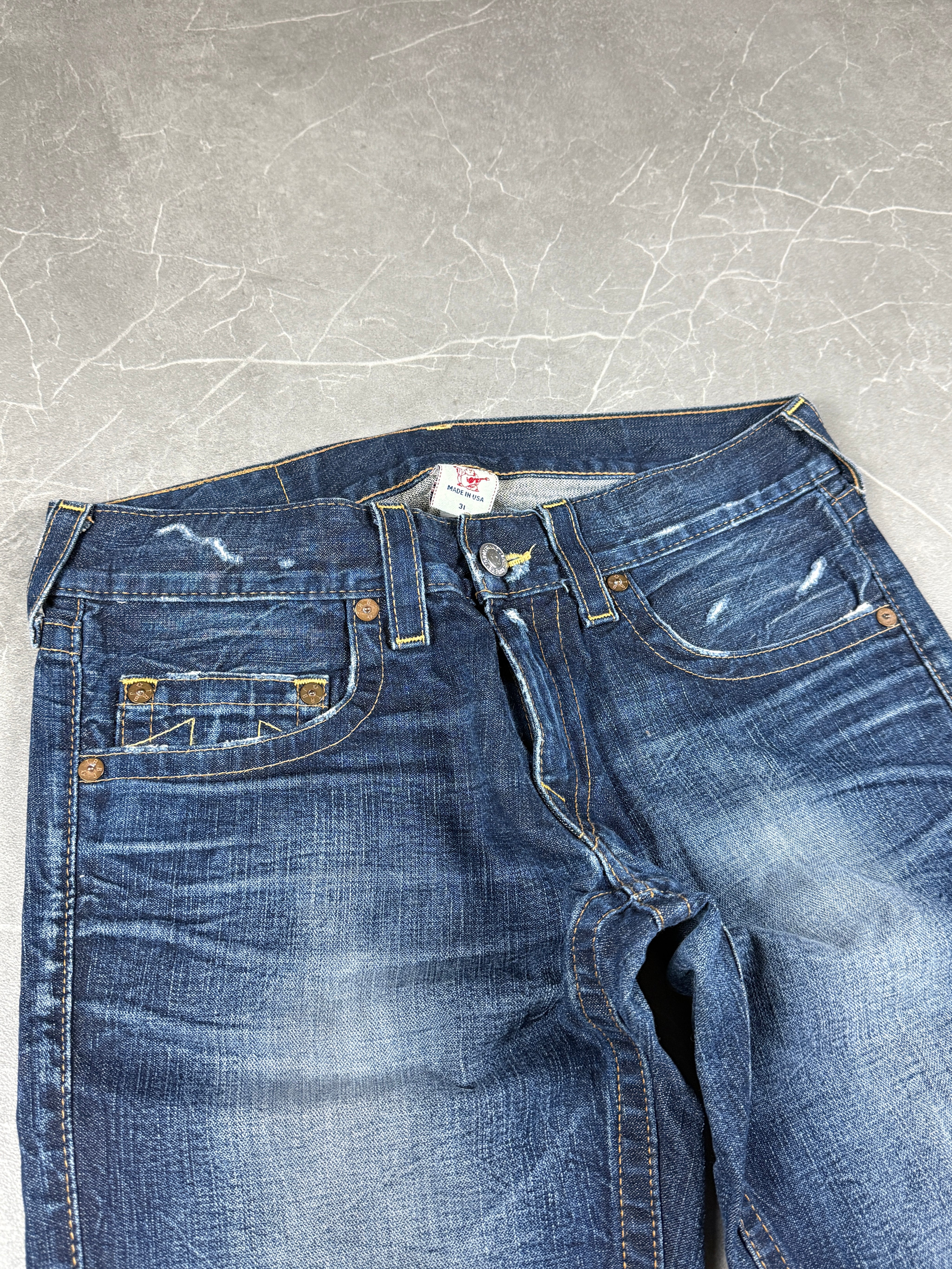 True Religion washed jeans (M-L)