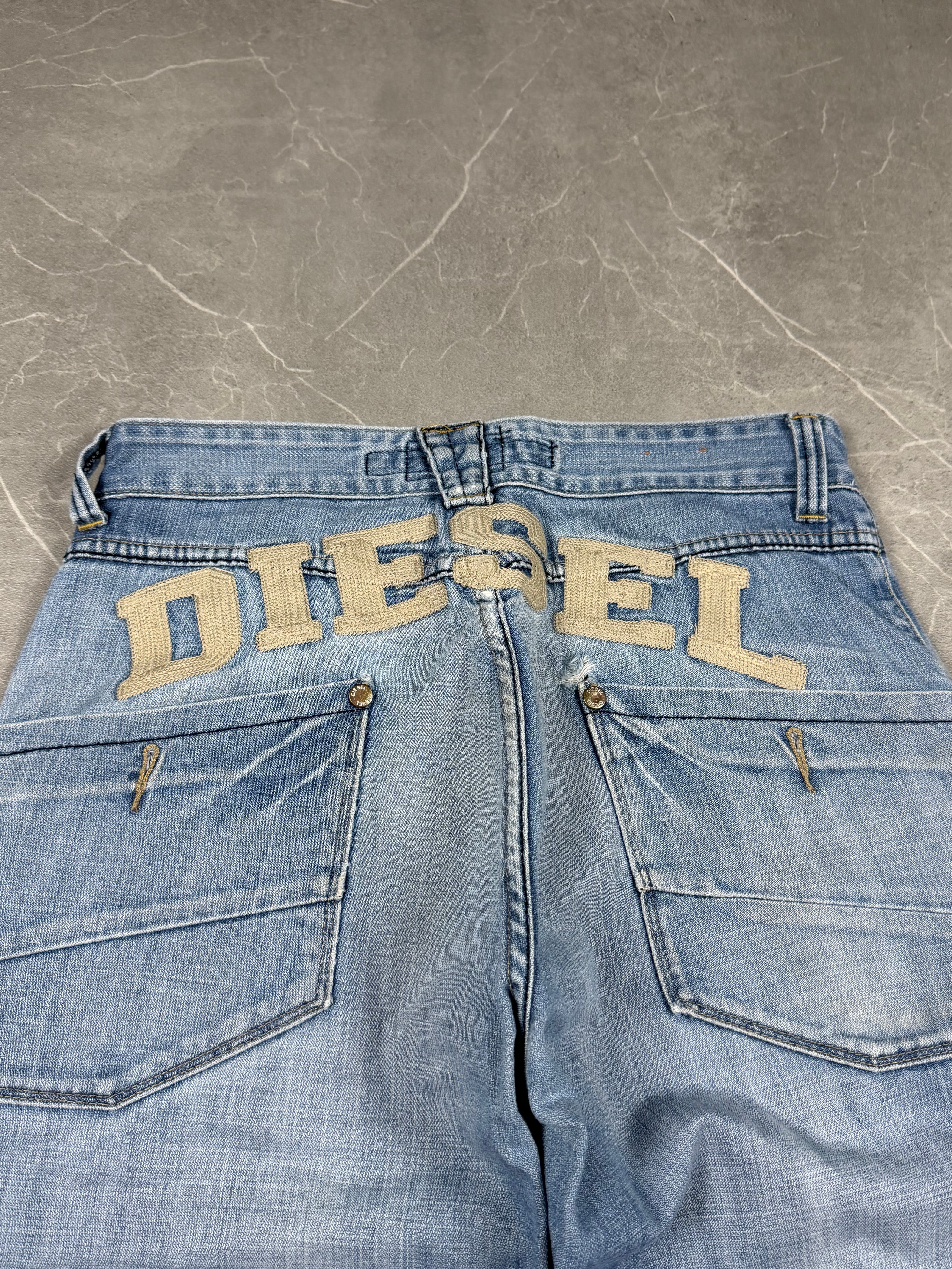 Diesel Big Logo Jeans (S)