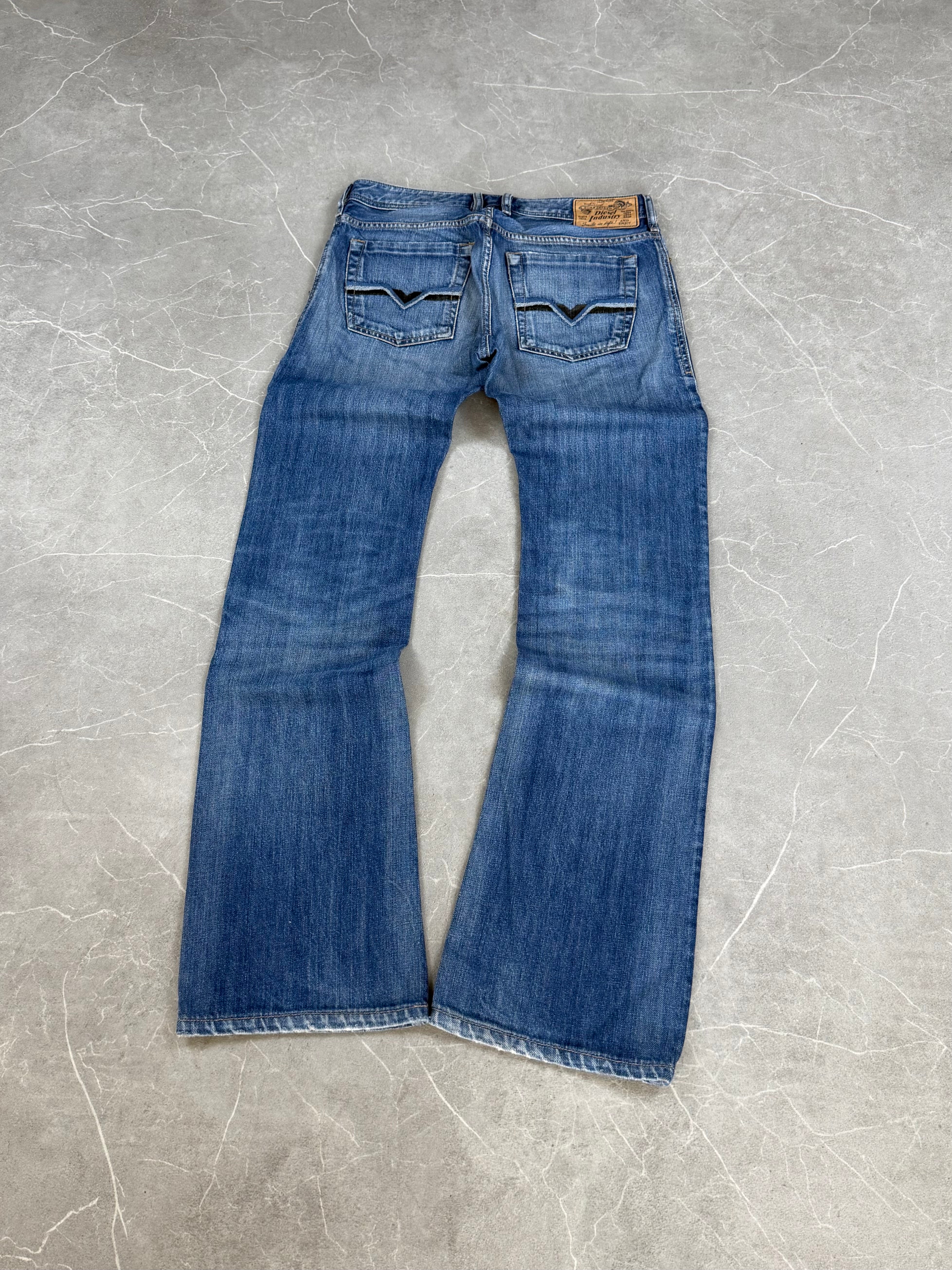 Diesel Vintage washed Bootcut Jeans (XS-S)