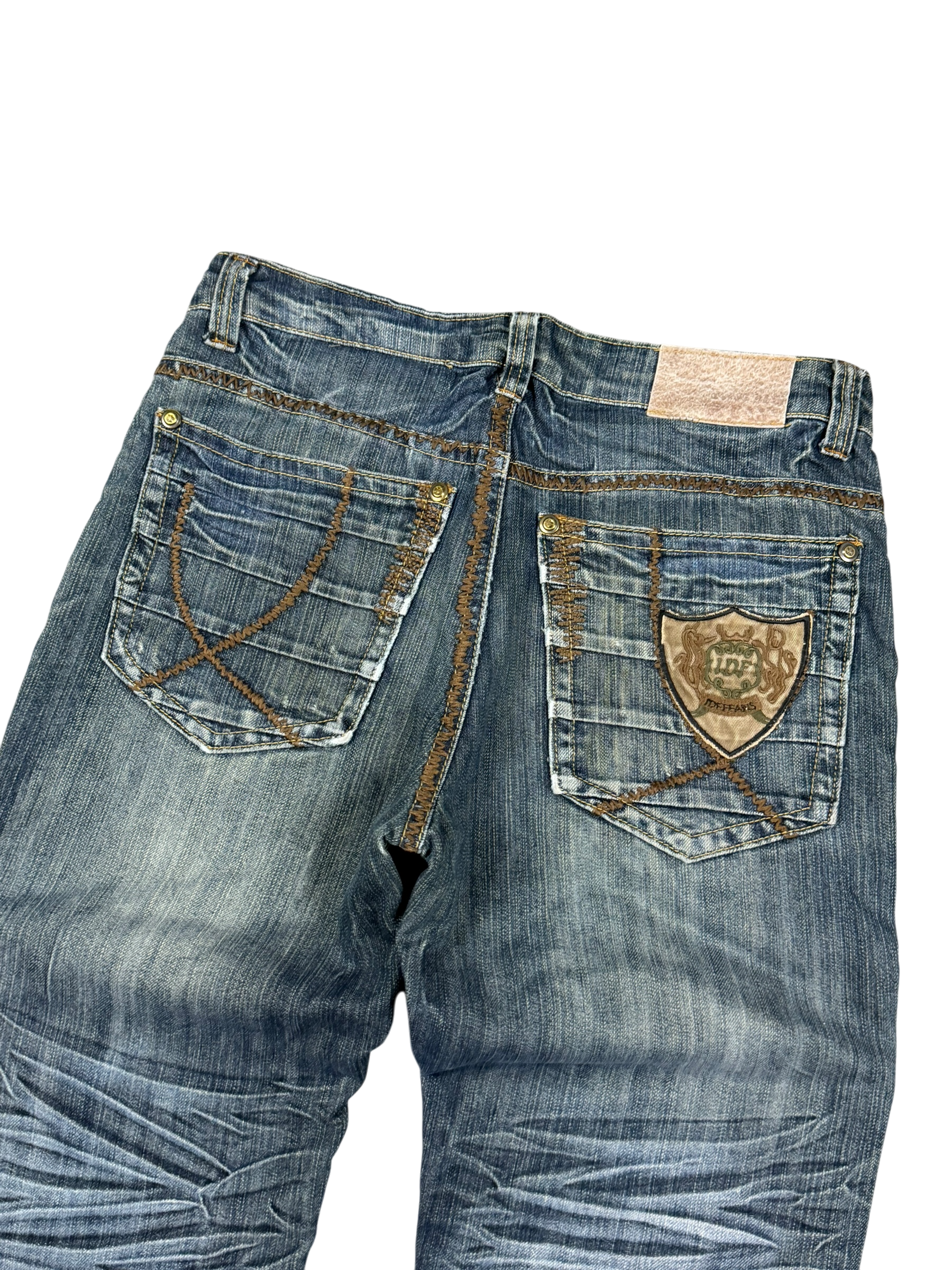 Ultra Washed Straight-Fit Jeans (XS-S)