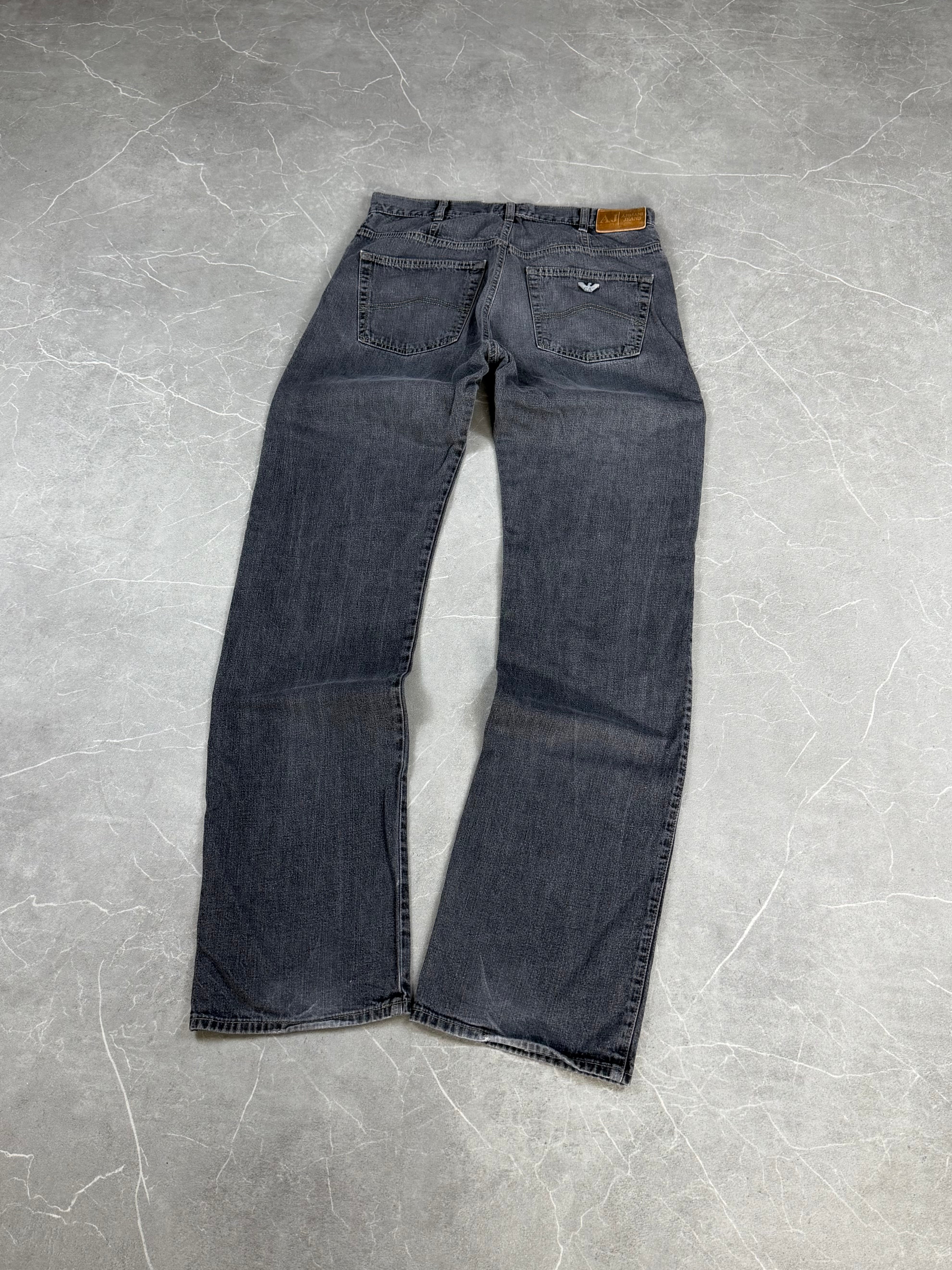 Armani Straight Fit Jeans (M-L)