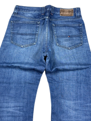 Tommy Hilfiger Straight-Fit Jeans (M)