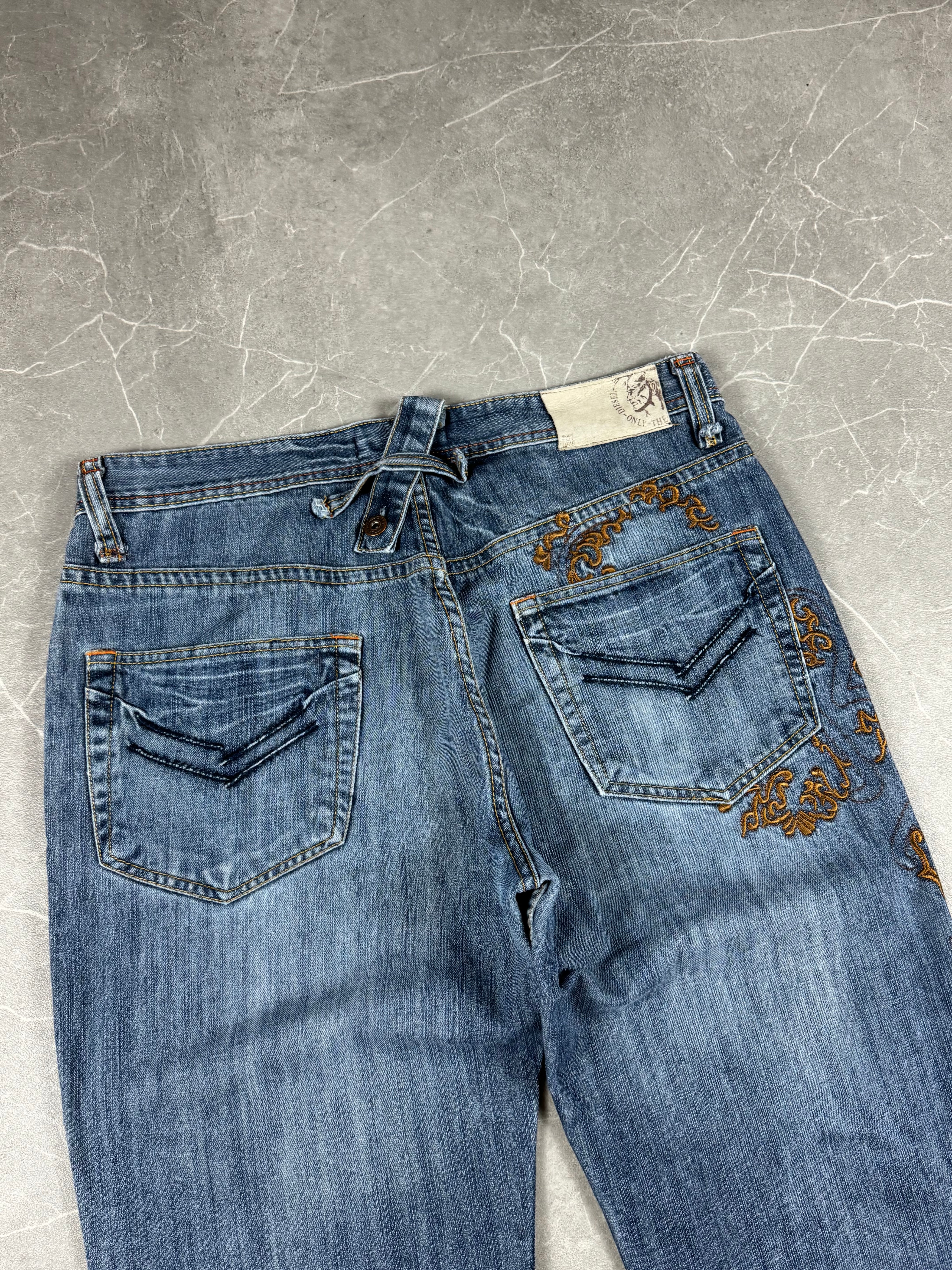 Diesel washed jeans (L)