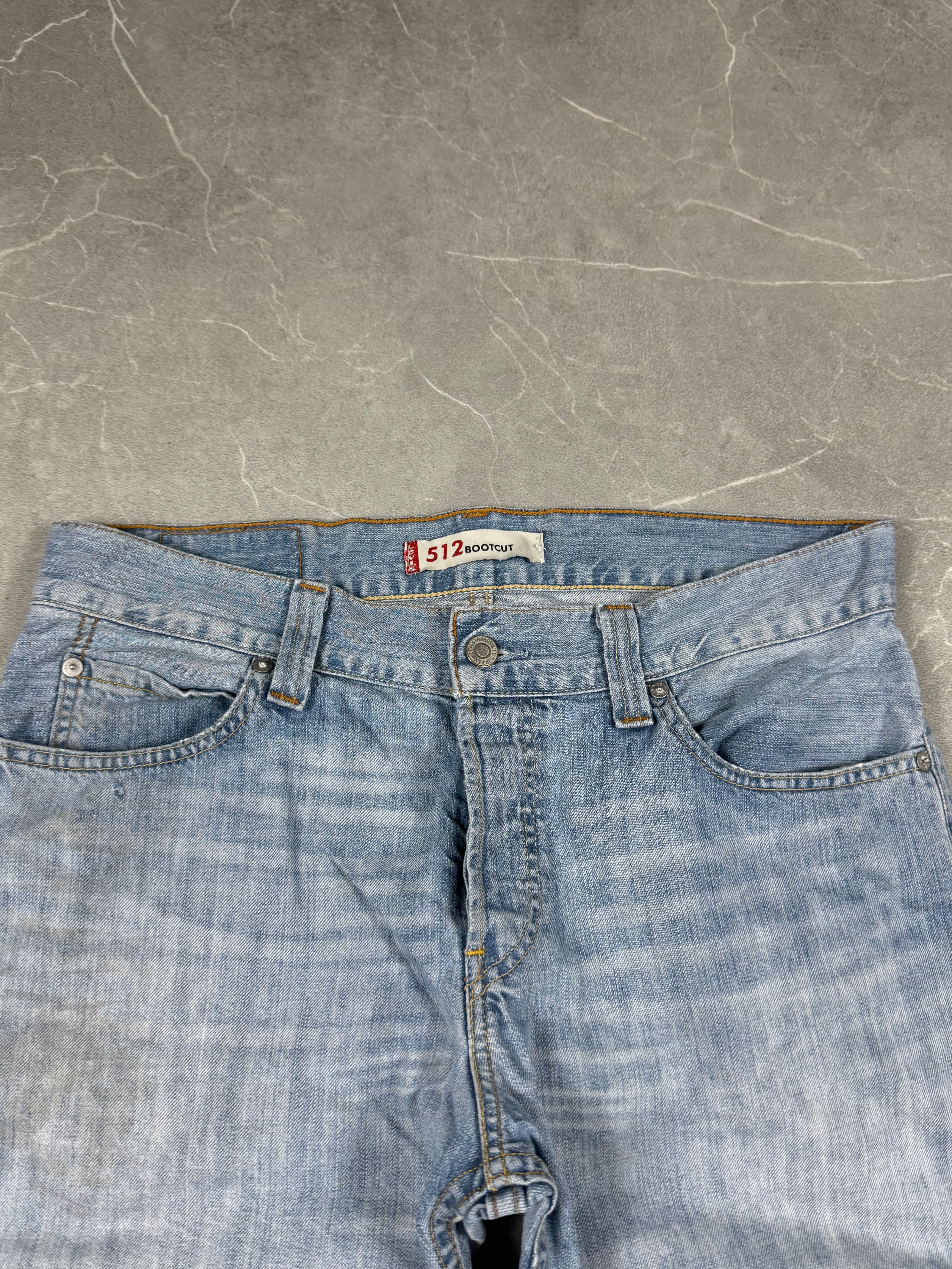 Levi's 512 Bootcut Jeans (M)