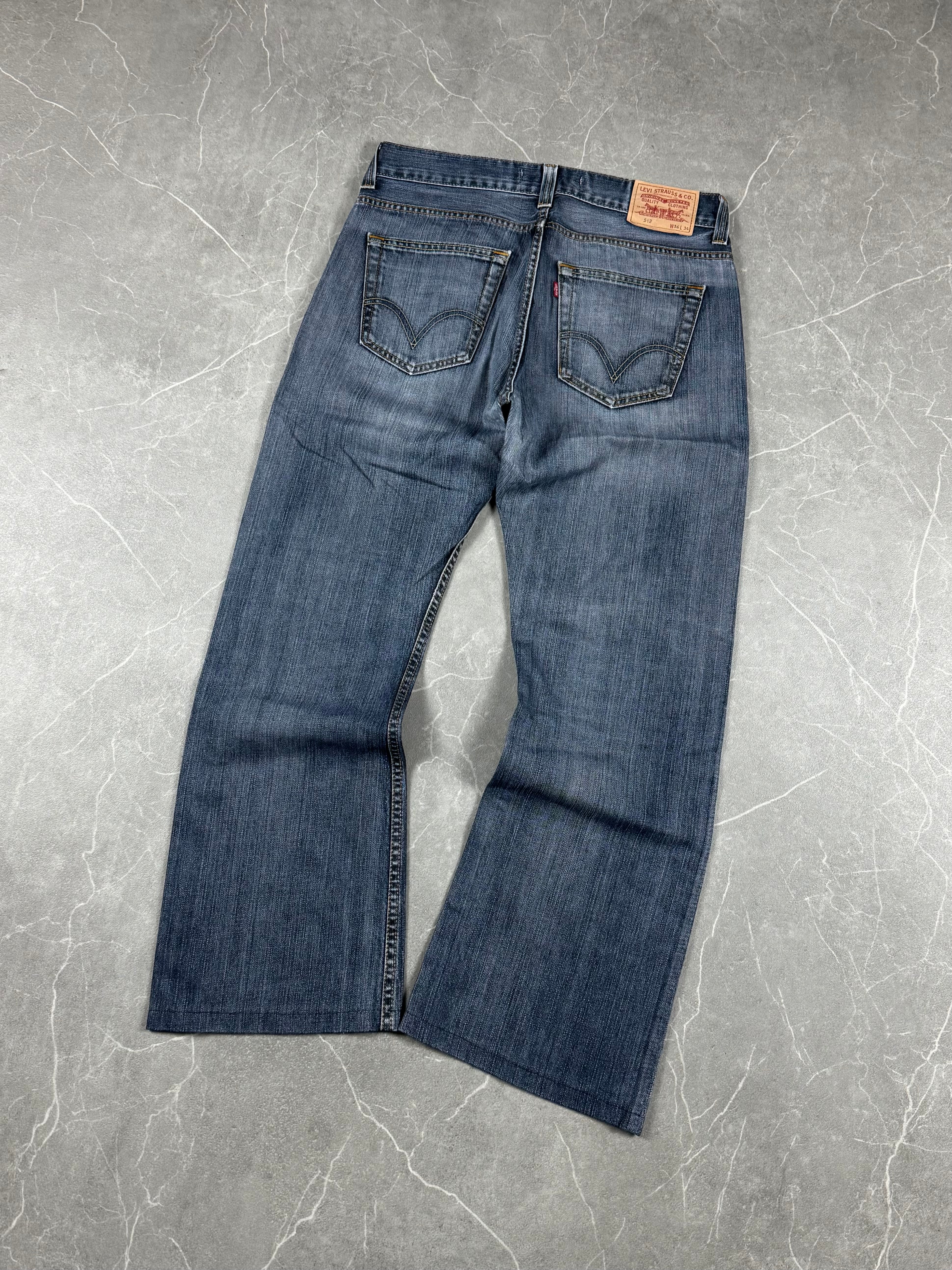 Levi's Bootcut Jeans (S)
