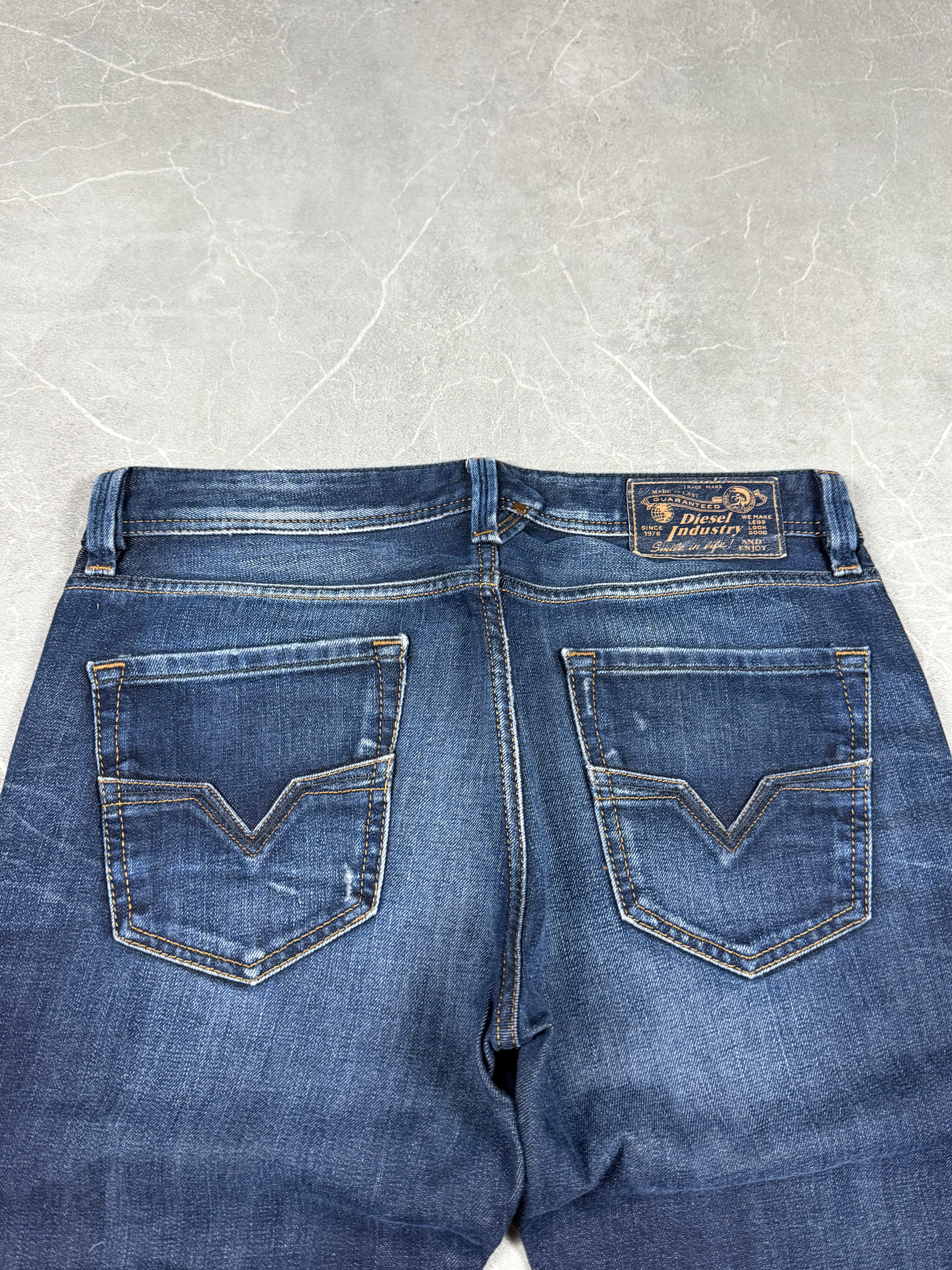 Diesel washed jeans (M)