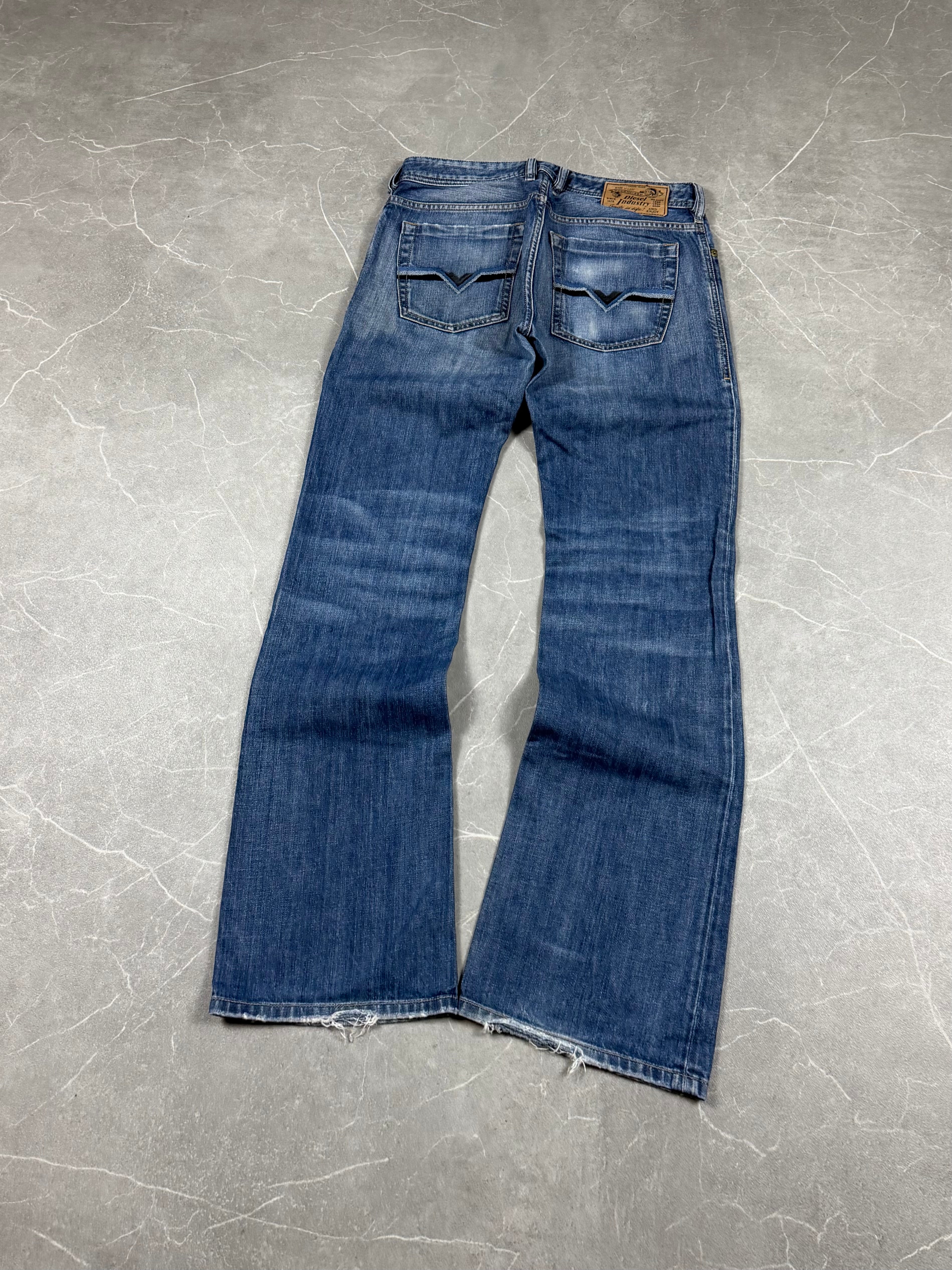 Diesel vintage washed Bootcut Jeans (XS-S)