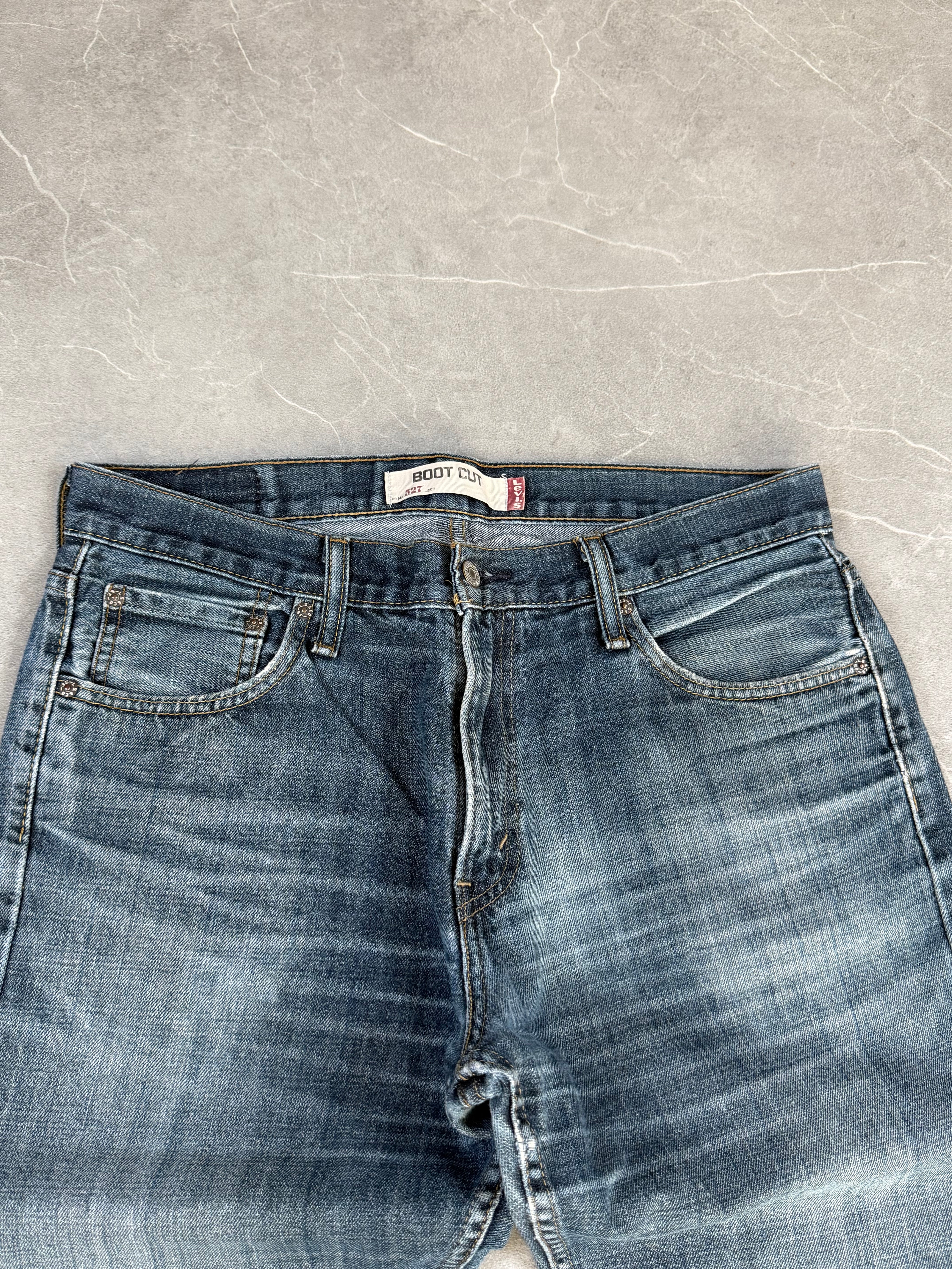 Levi’s Bootcut washed Jeans (M-L)