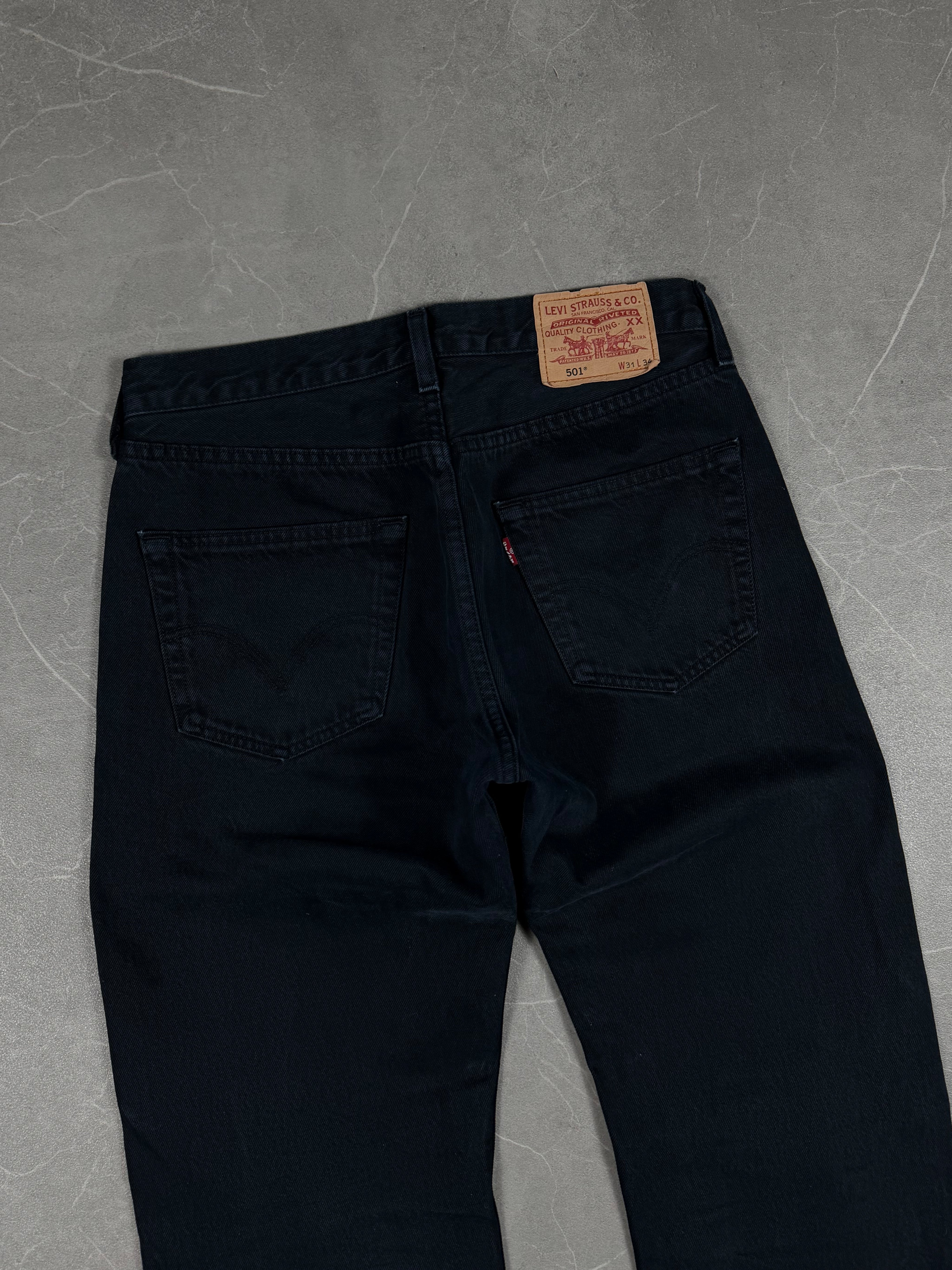 Levi’s 501 Straight Jeans (M-L)