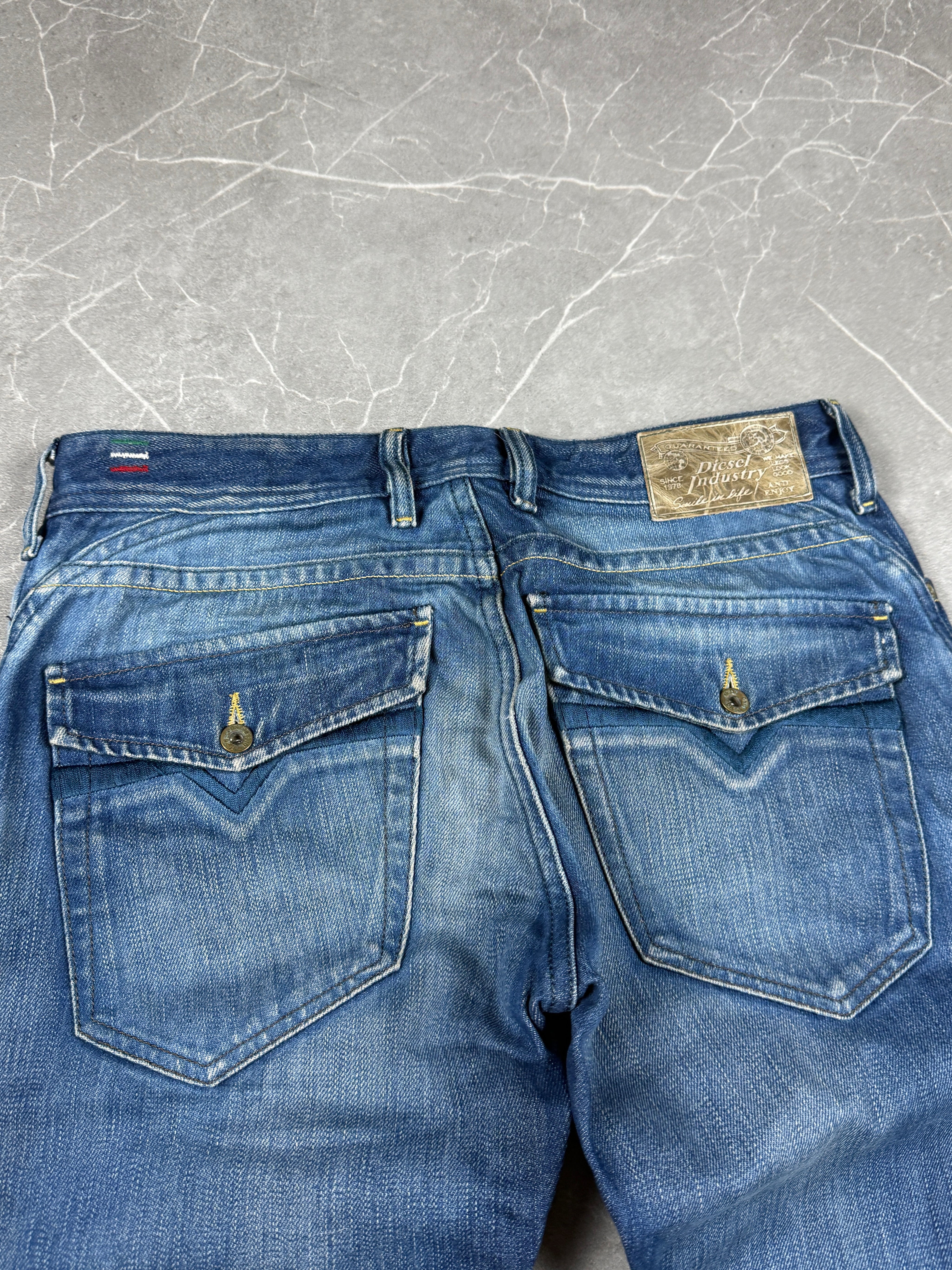 Diesel washed bootcut jeans (S)