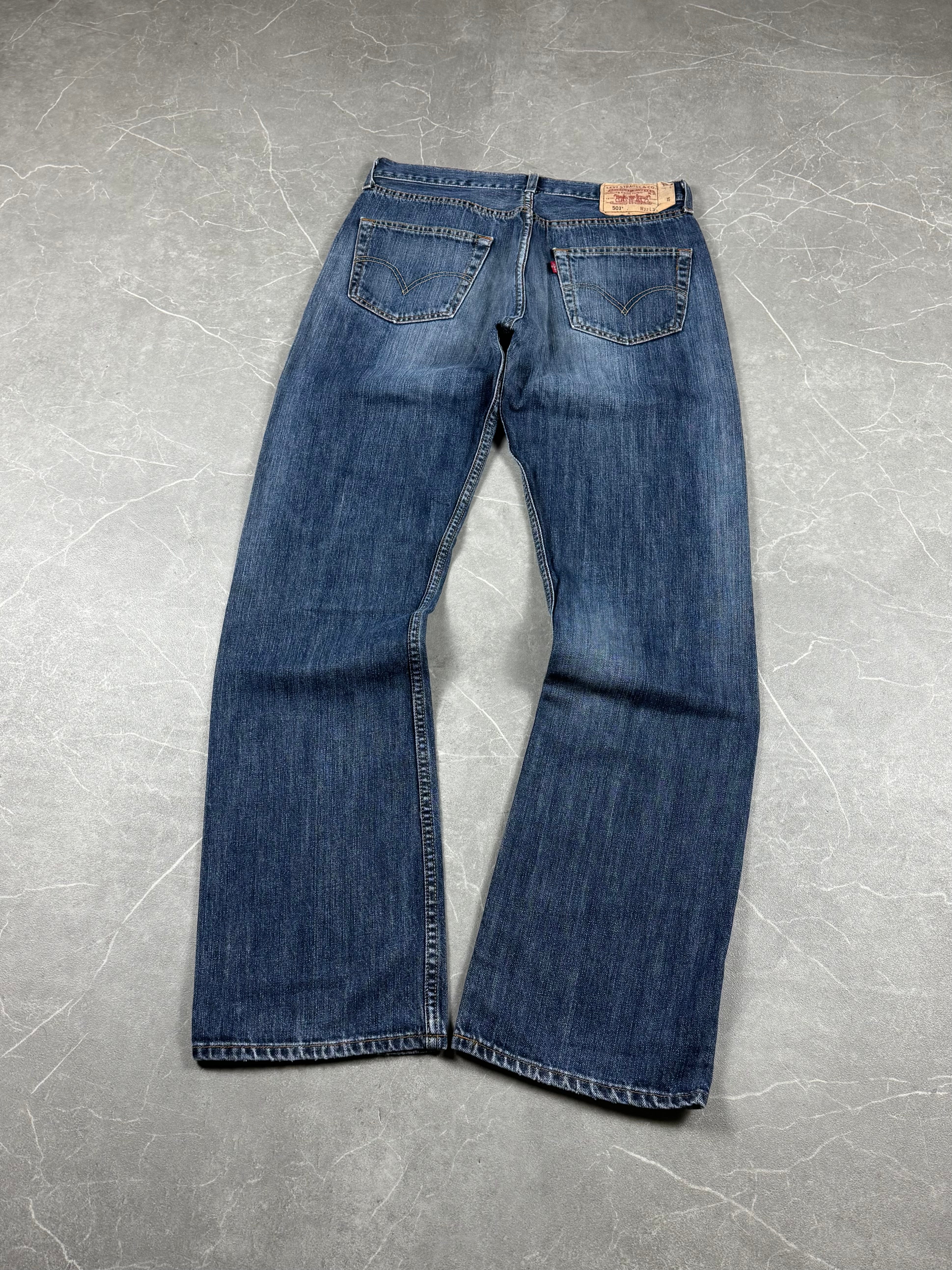 Levi's bootcut Jeans (M-L)