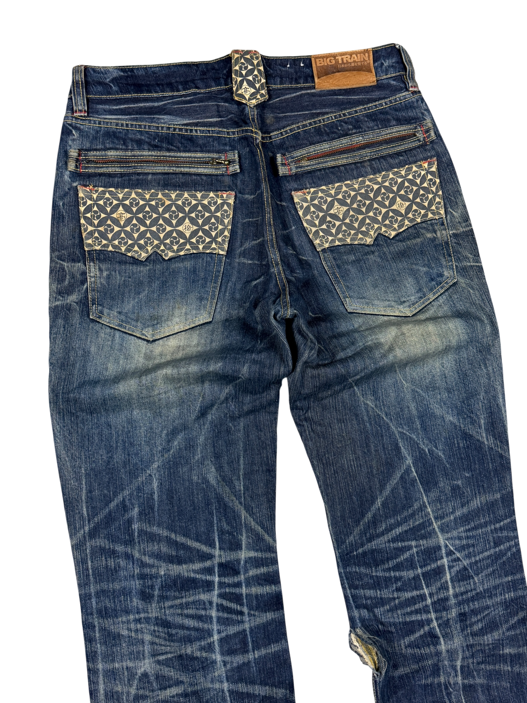 Crazy Washed Straight/Bootleg Jeans (M)