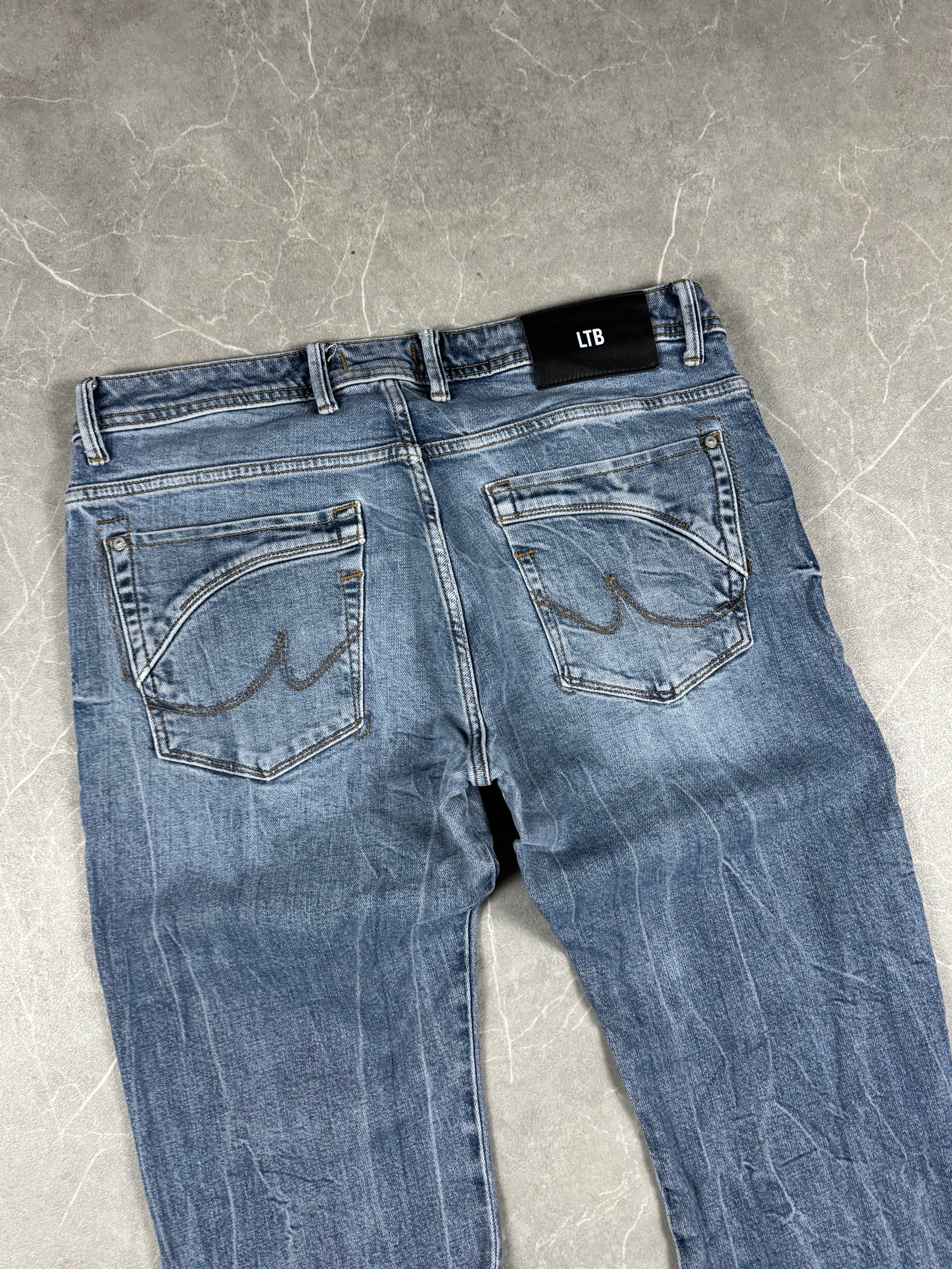 Vintage washed/Bootcut Jeans (S)
