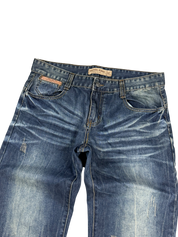 Washed Straight-Fit Jeans (M)