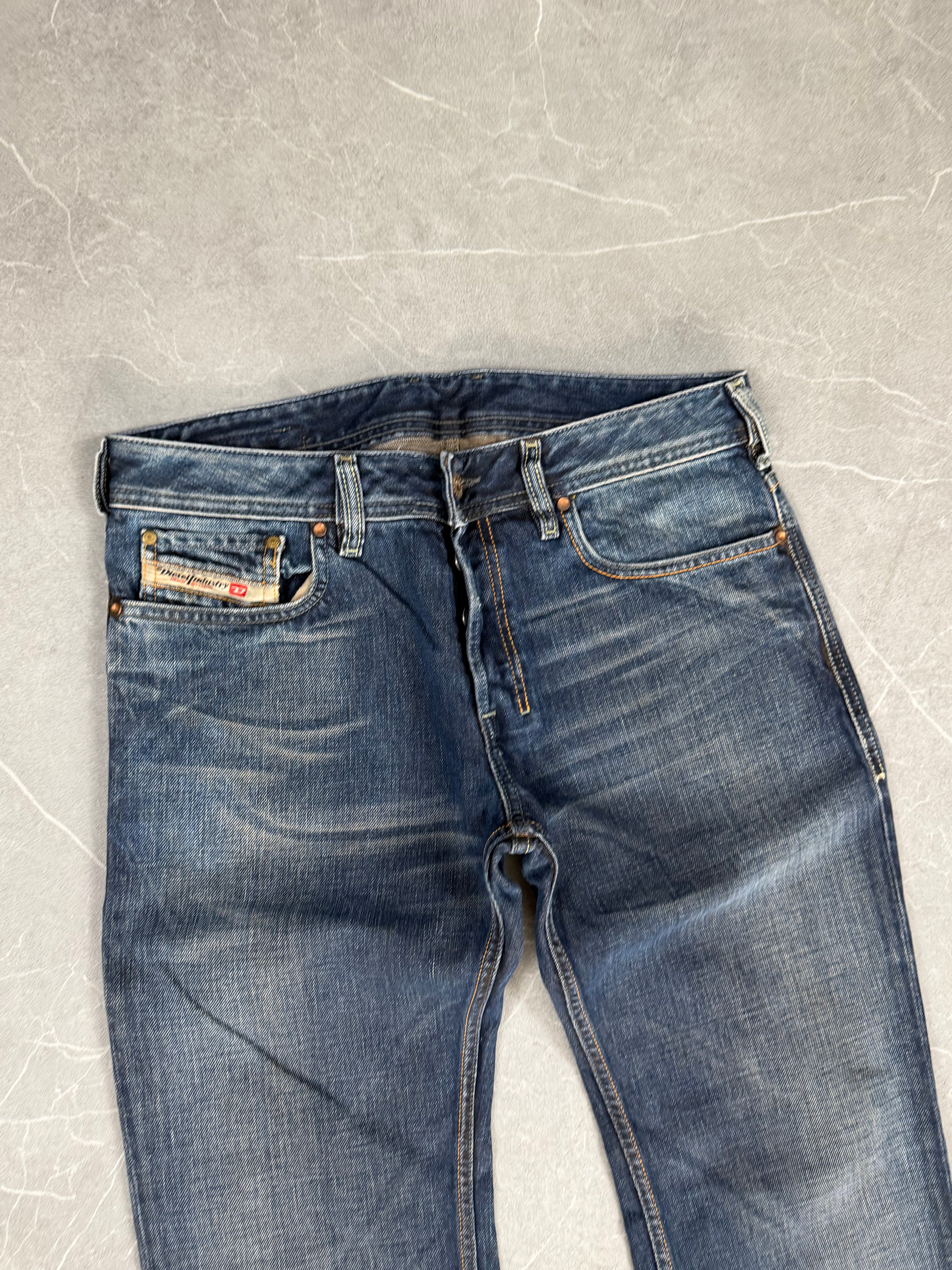 Diesel washed Bootcut Jeans (XS-S)