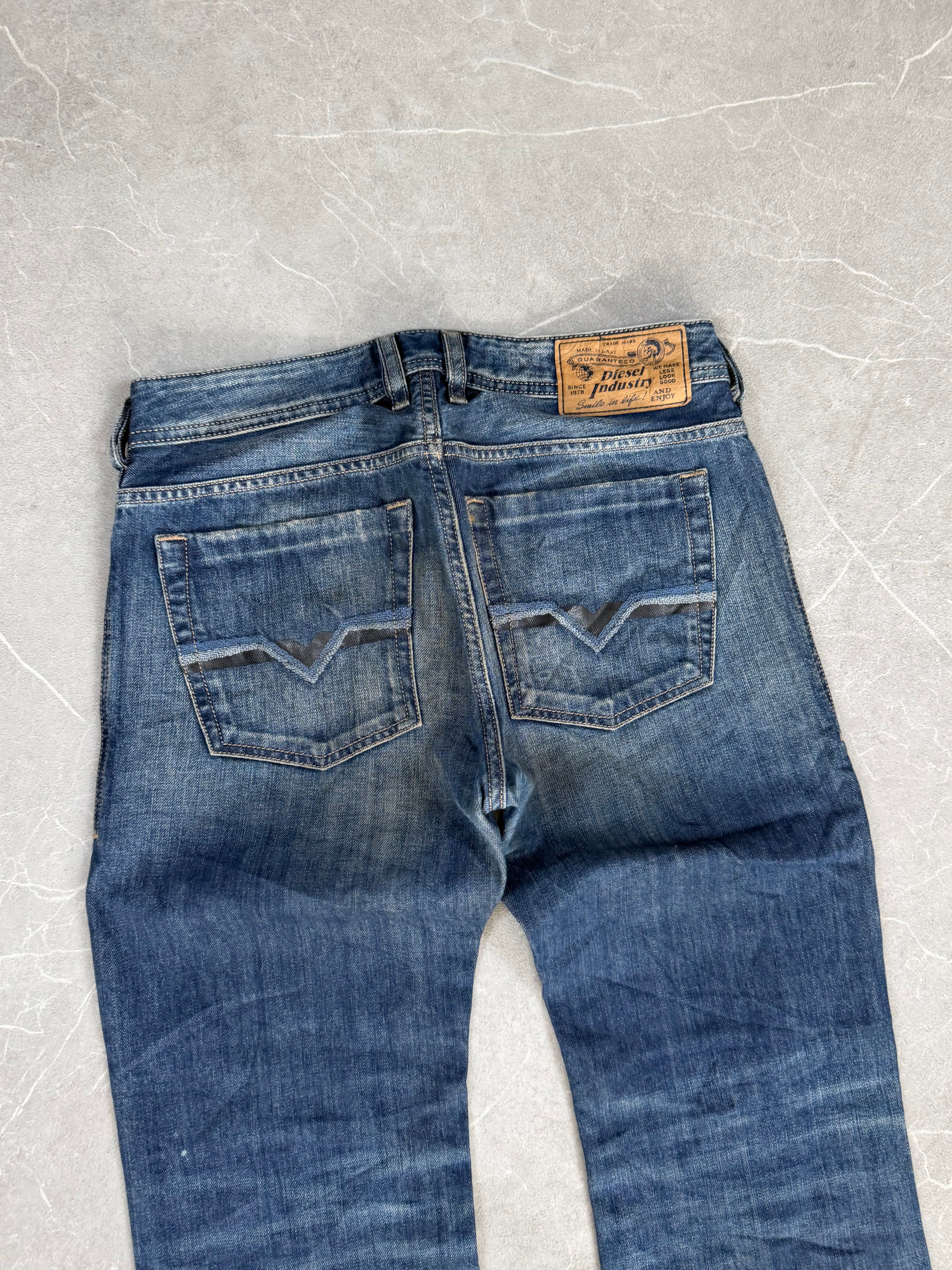 Diesel washed Bootcut Jeans (XS)