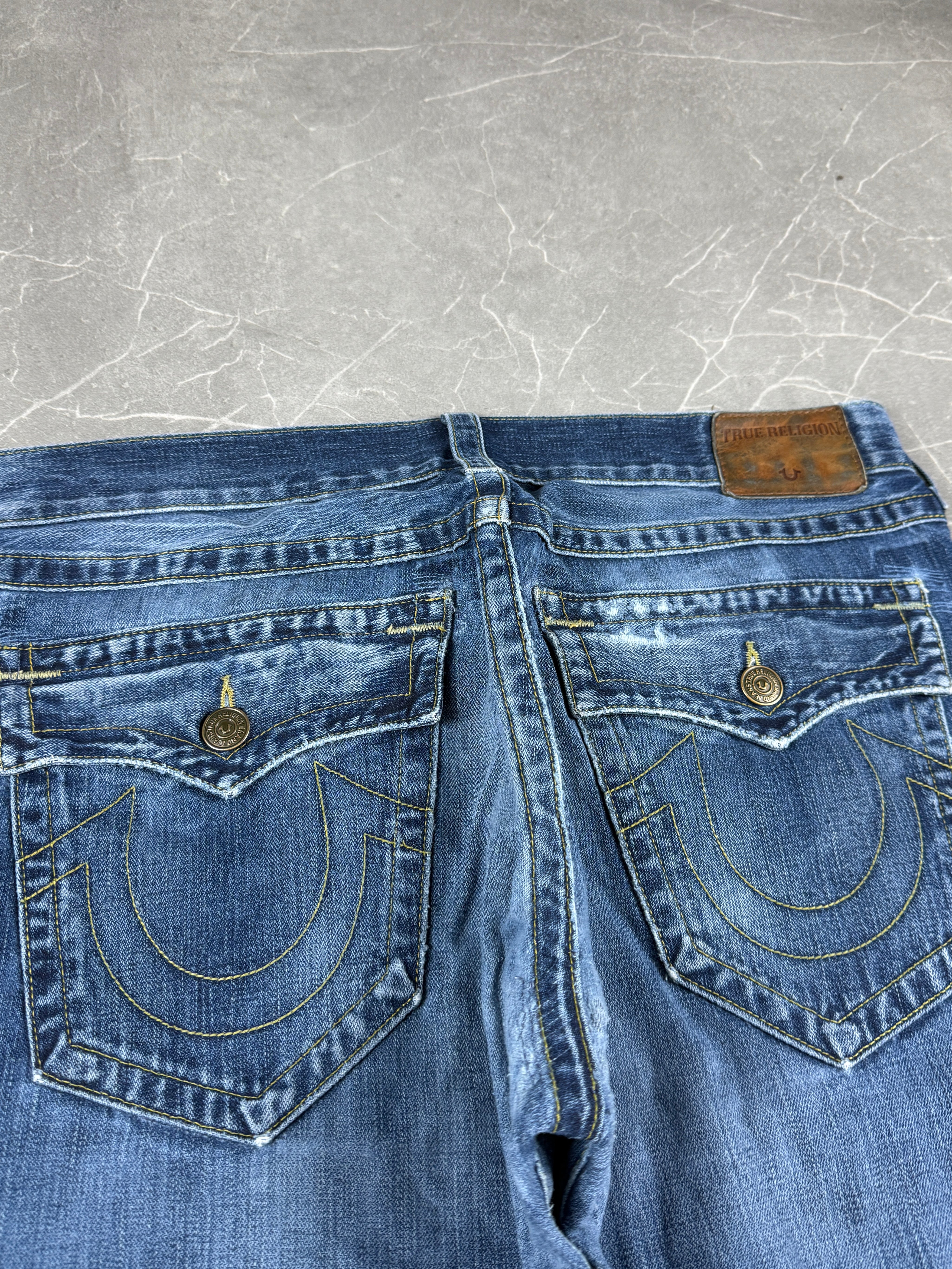 True Religion Jeans (L-XL)