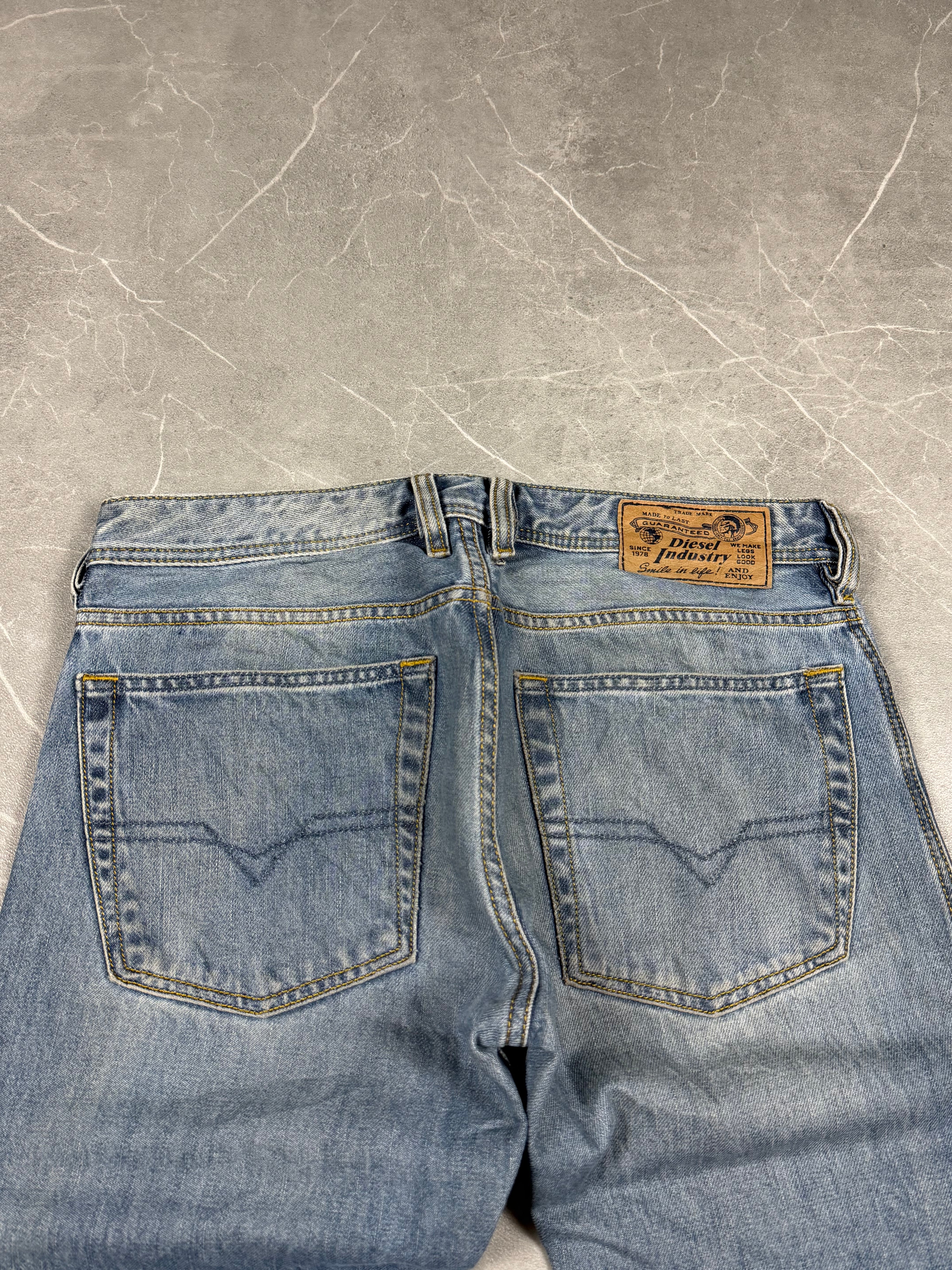 Diesel washed Bootcut Jeans (S-XS)