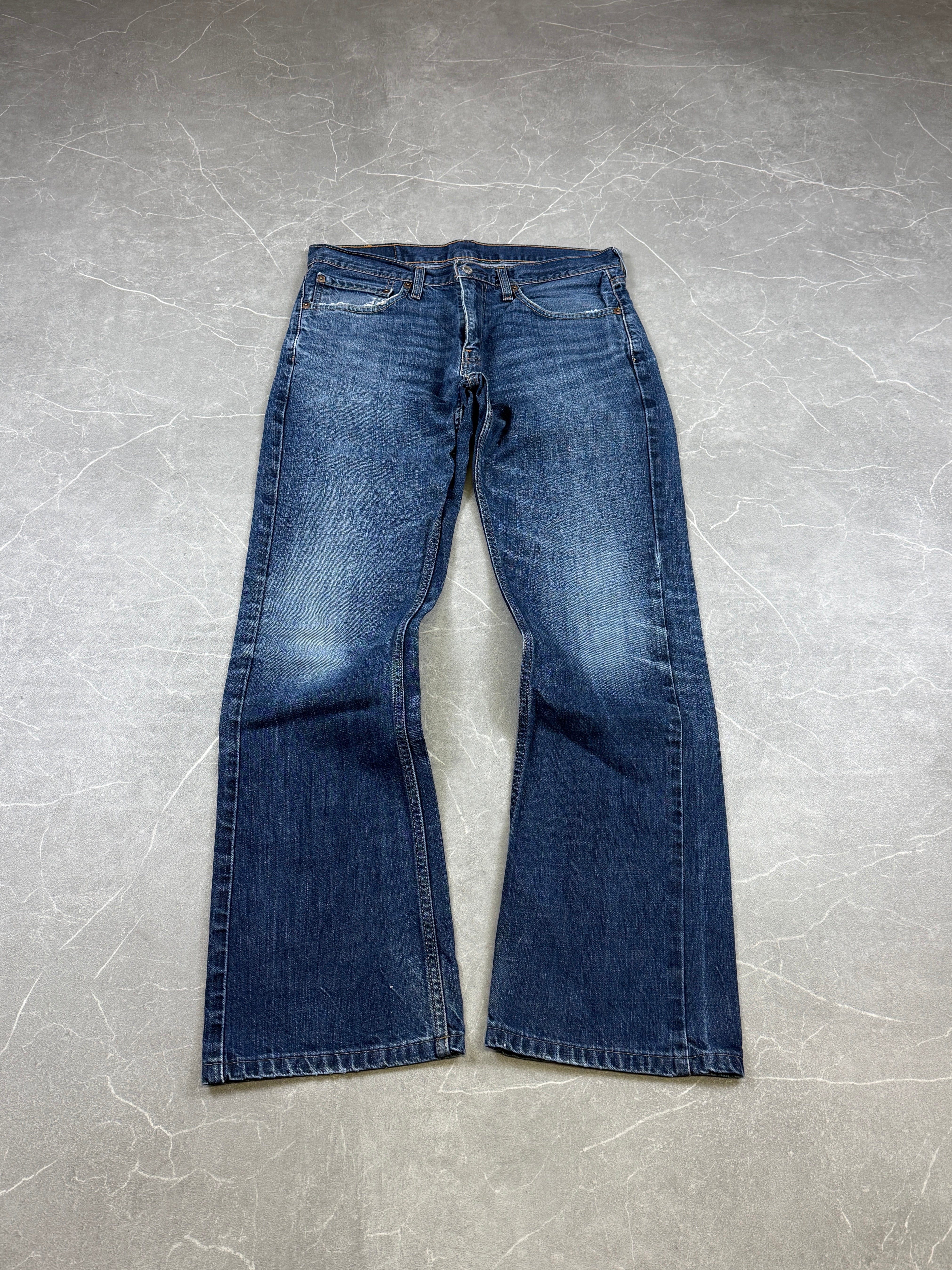 Levis Bootcut Jeans (S-M)