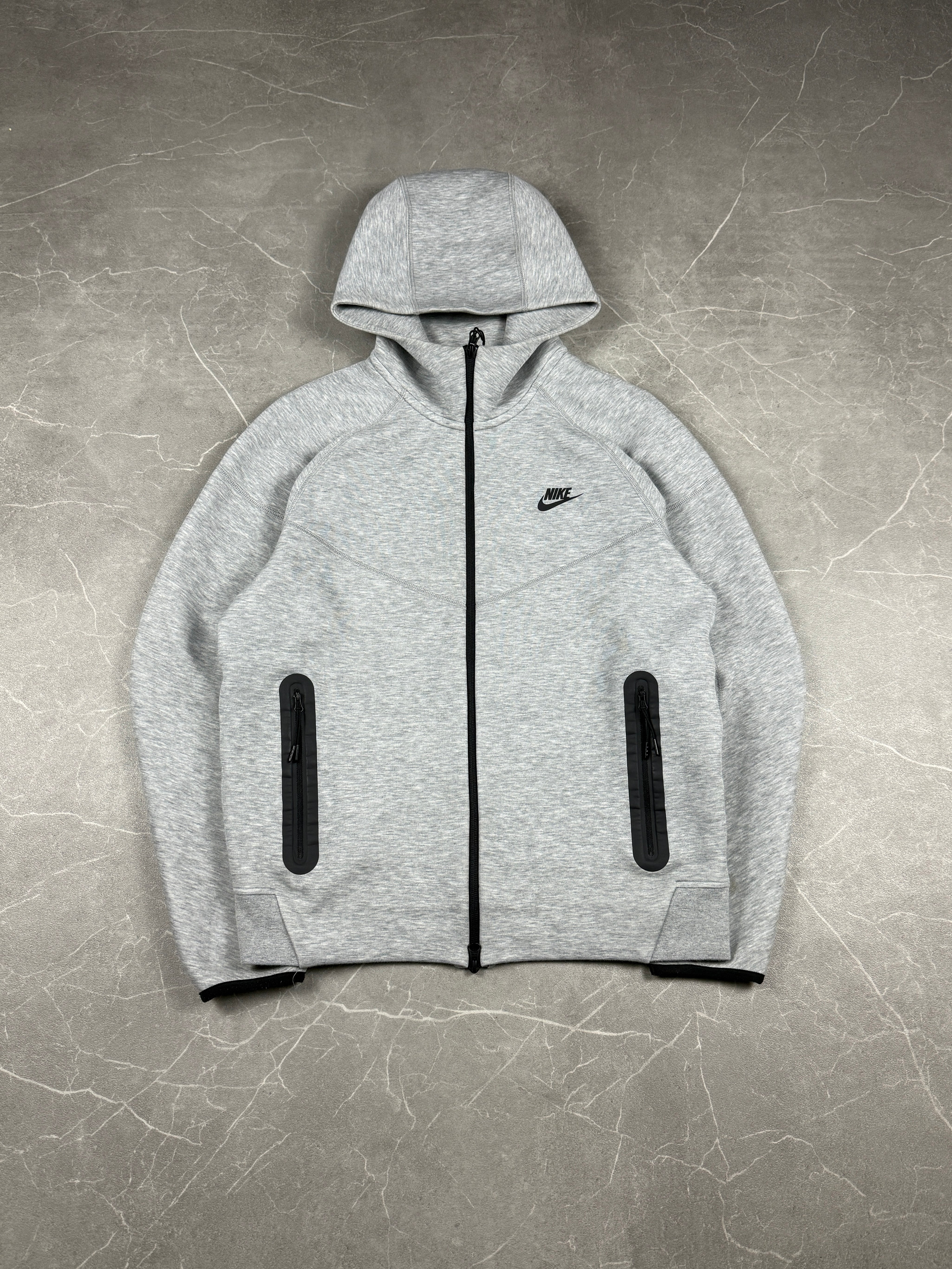 Nike Tech Fleece Jacket (S)