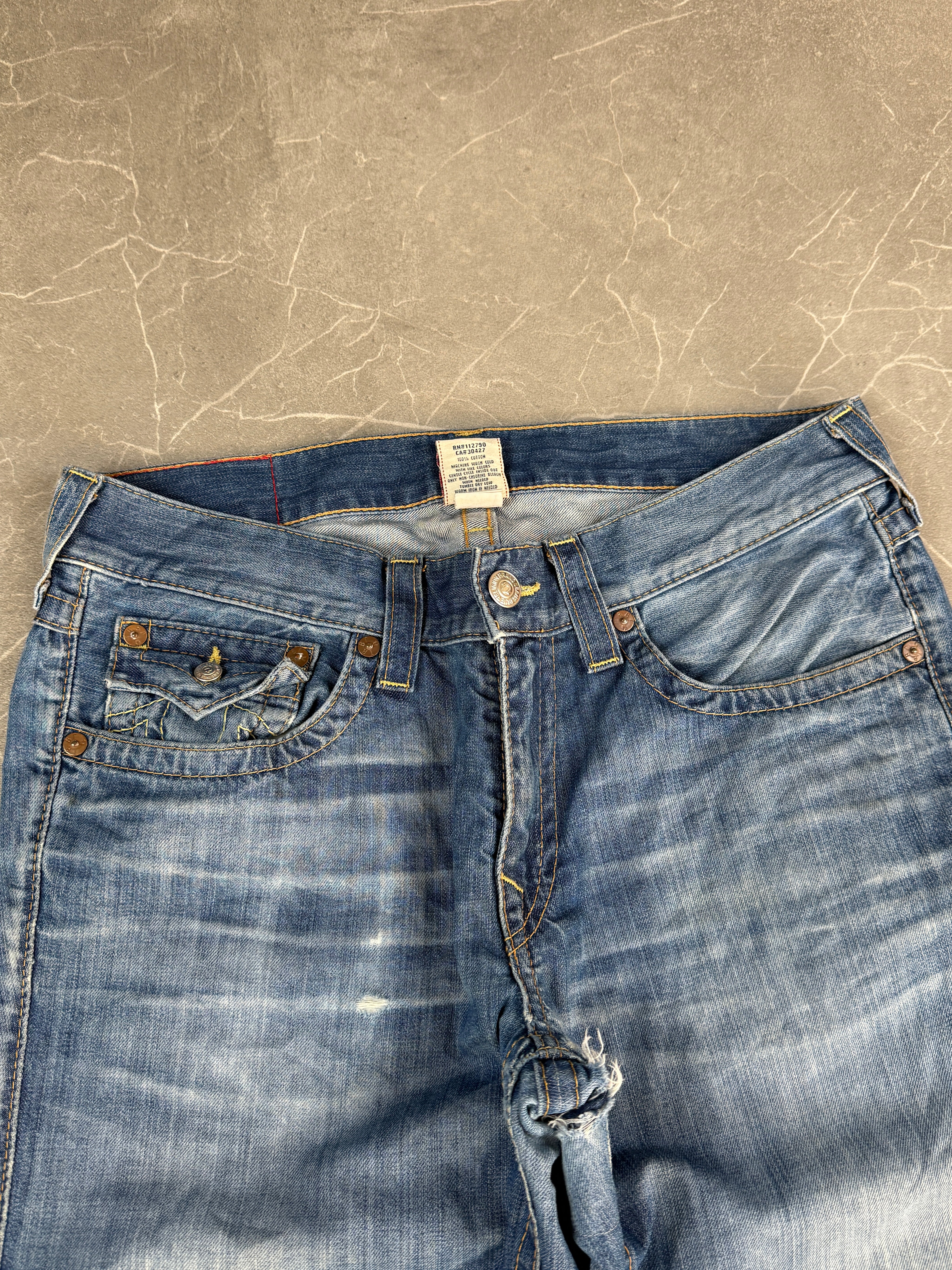 True Religion Bootcut Jeans (M)