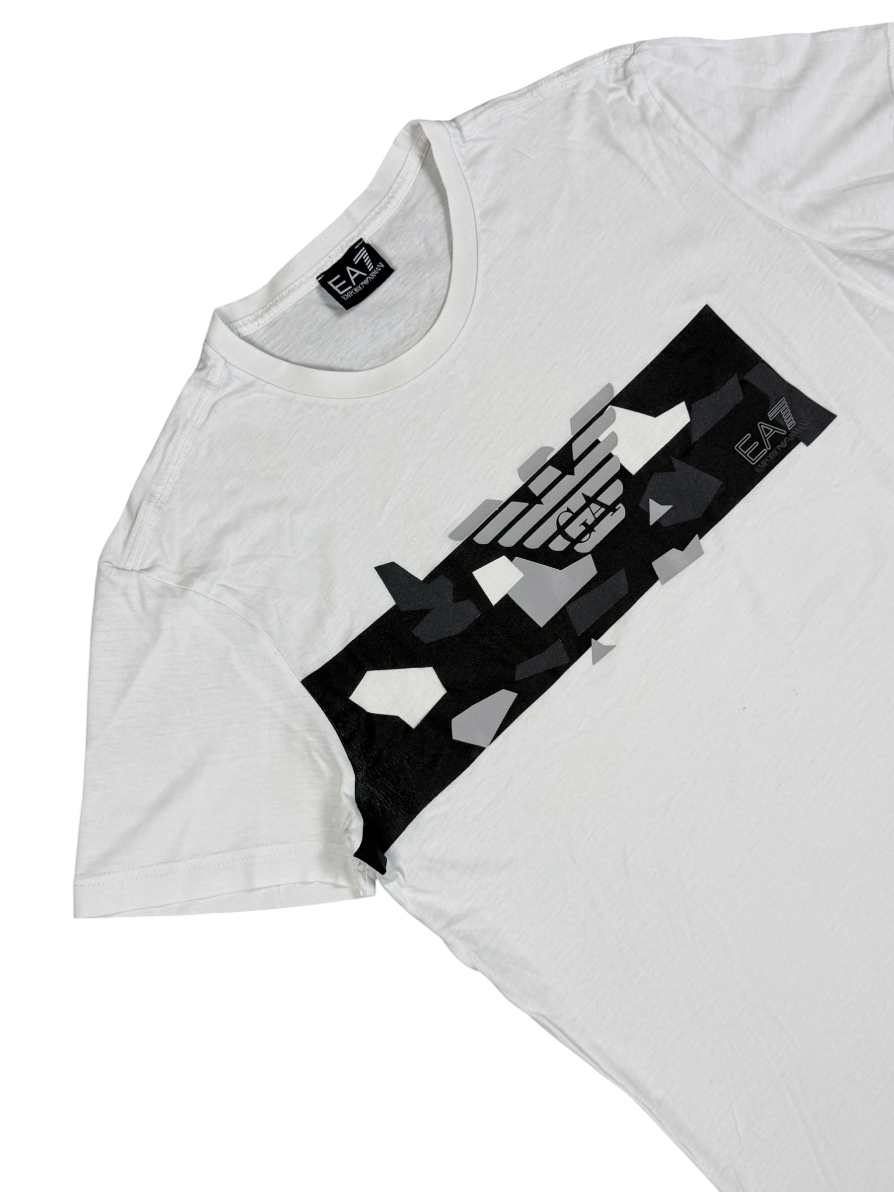 Armani slim-fit T-shirt (M)