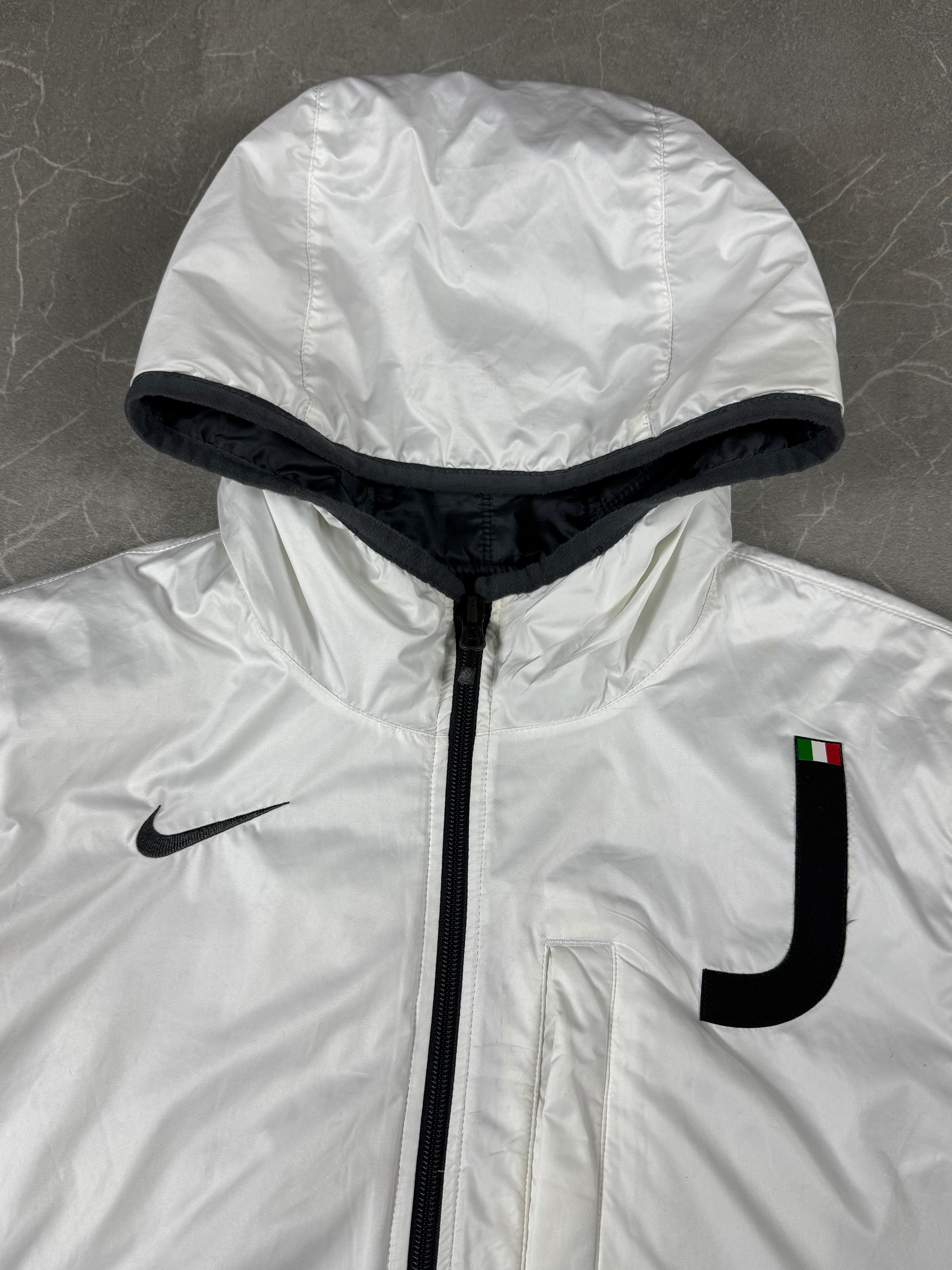 Wendbare Nike x Juventus Jacke (S-M)