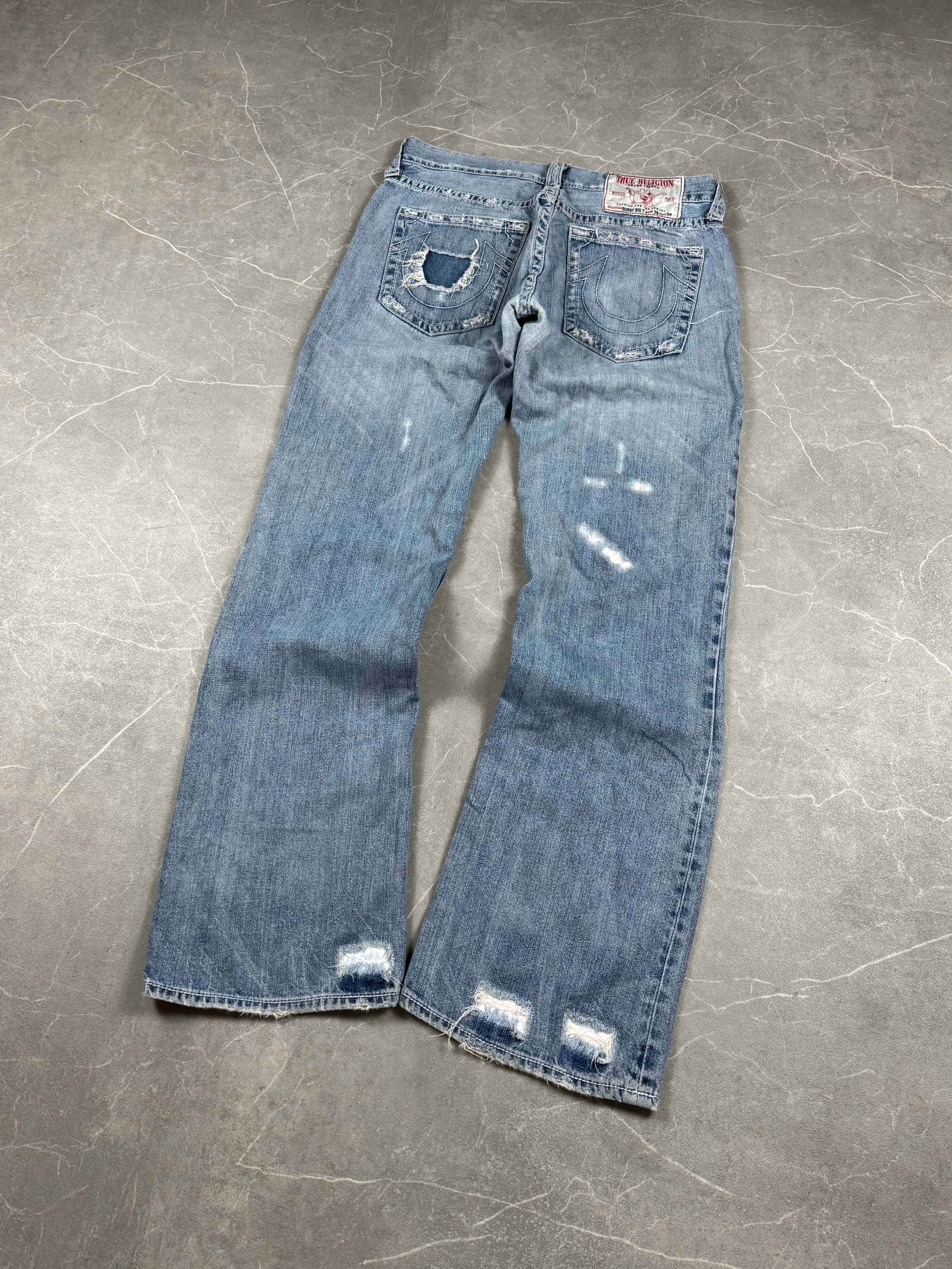 True Religion Bootcut Jeans (M)