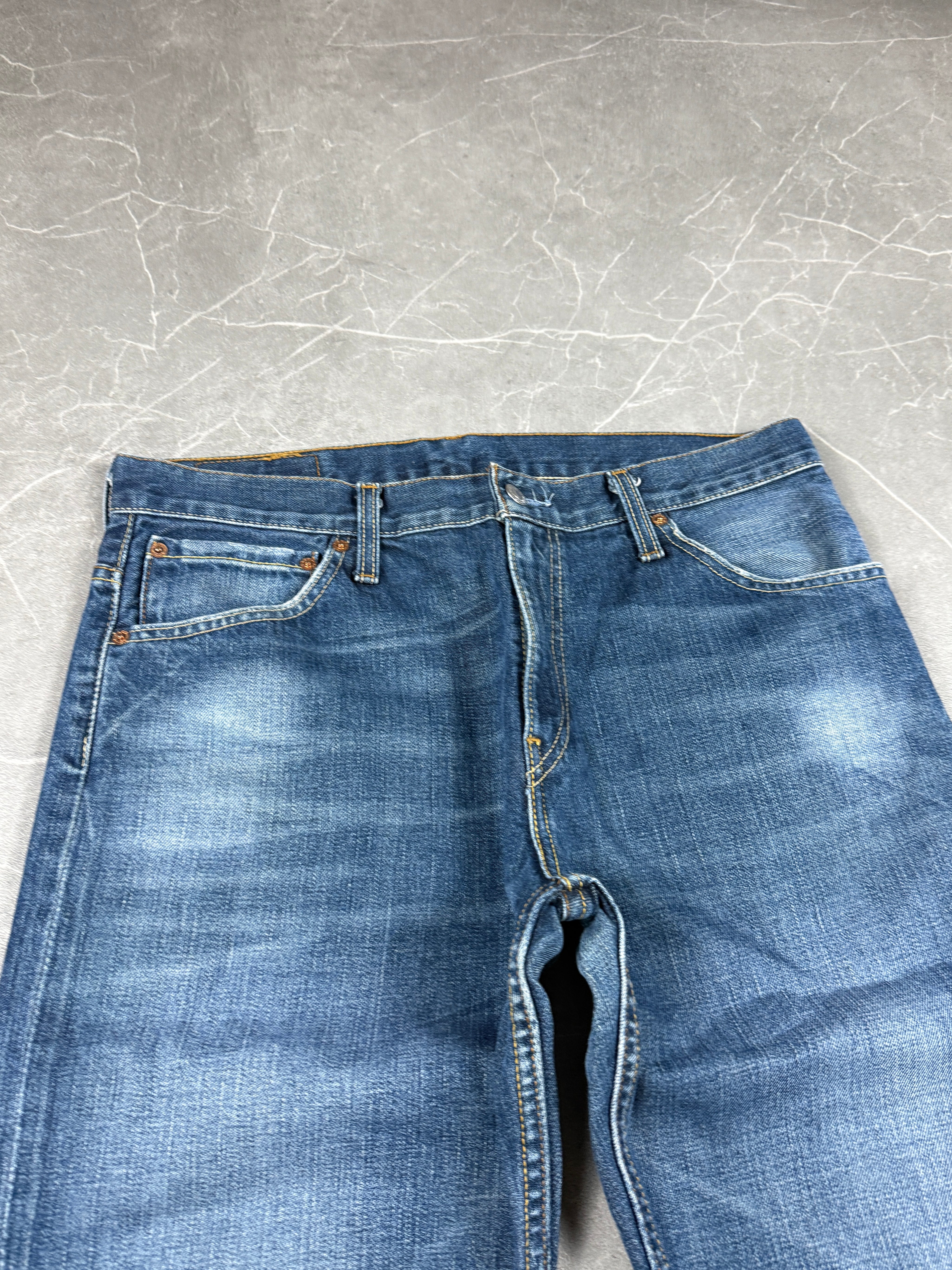 Levis Bootcut Jeans (M)