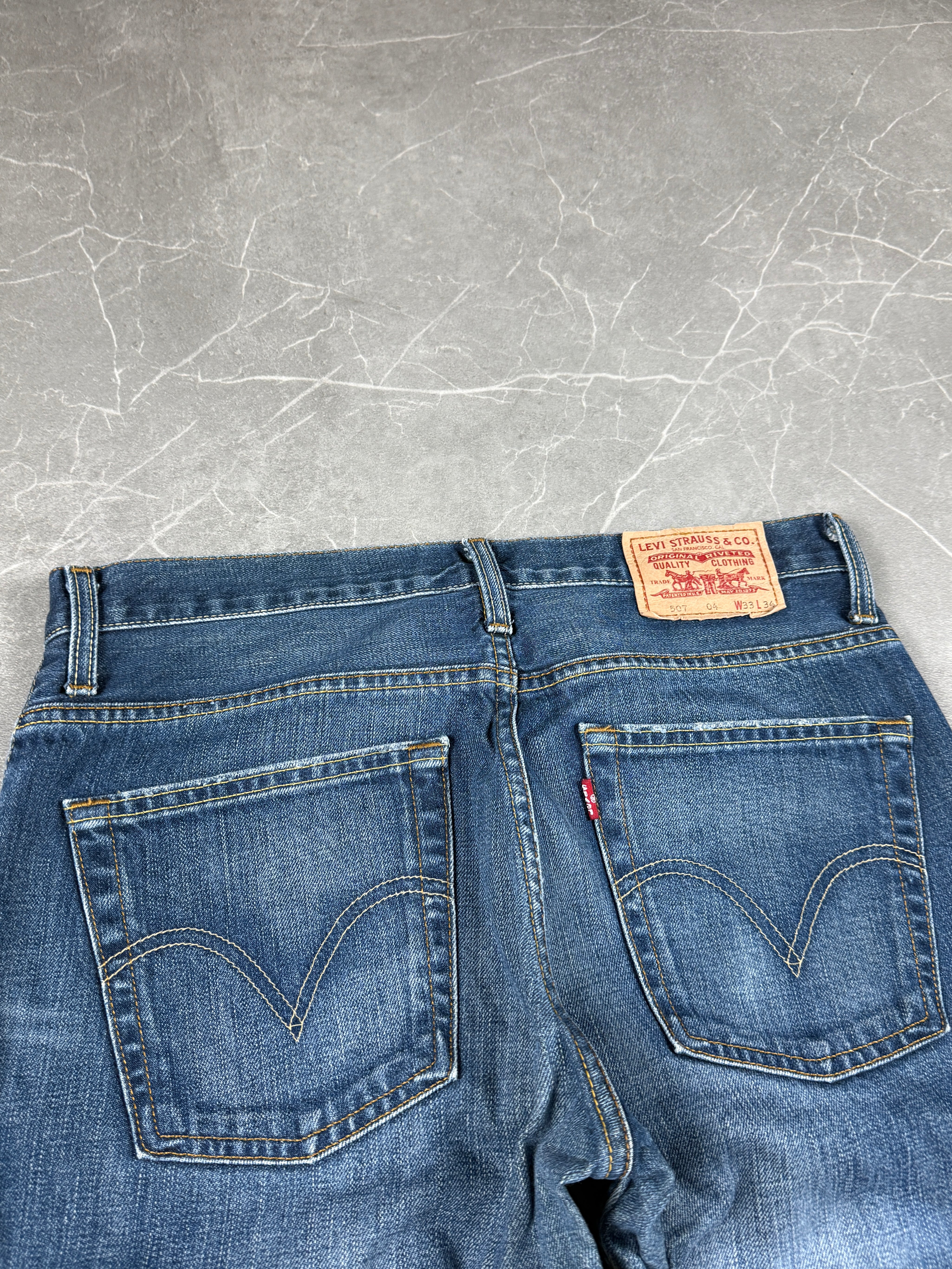 Levis Bootcut Jeans (M)