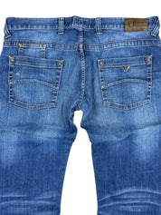 Armani Straight-Fit Jeans (XL)