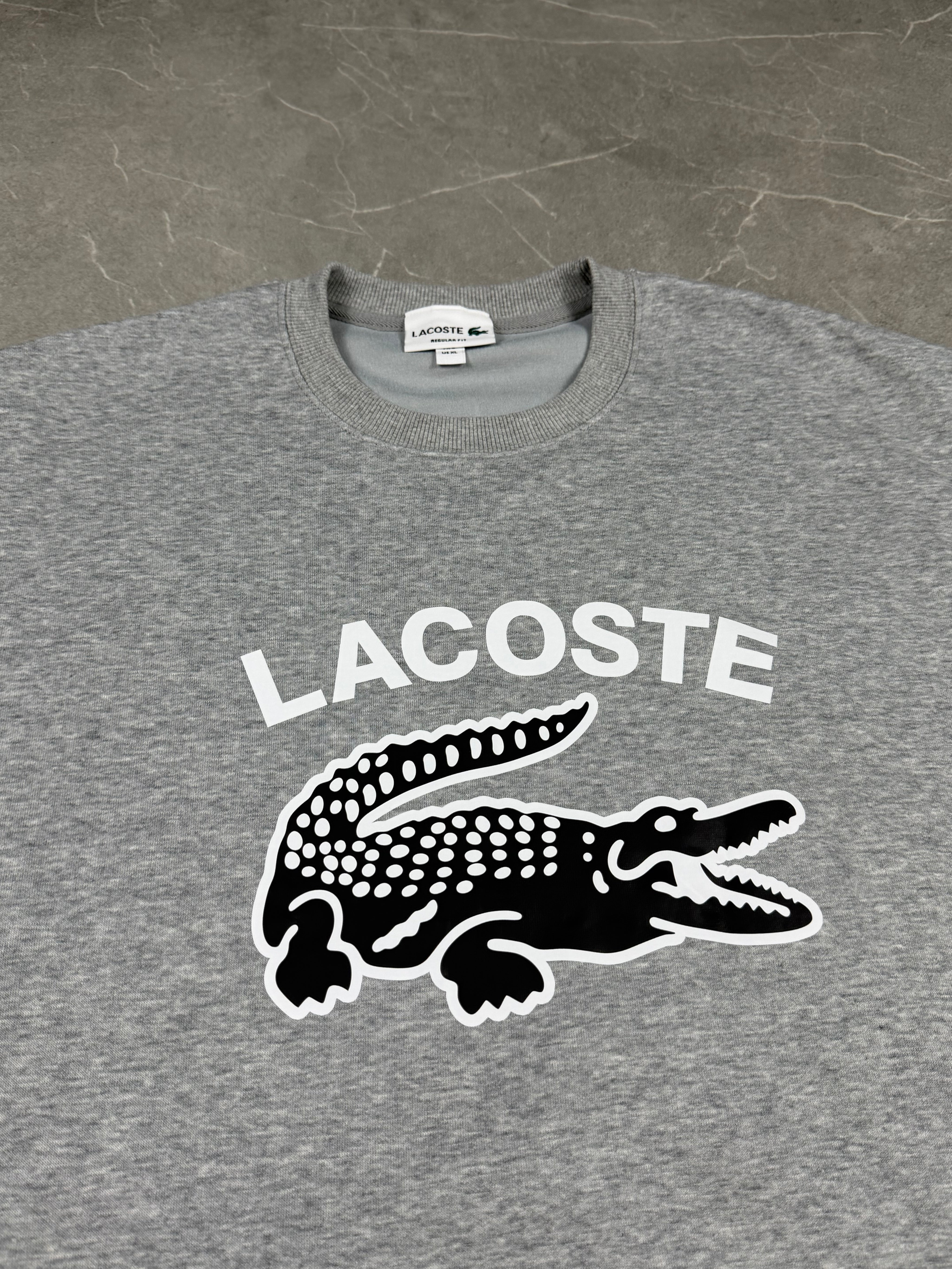 Lacoste Sweater (L)