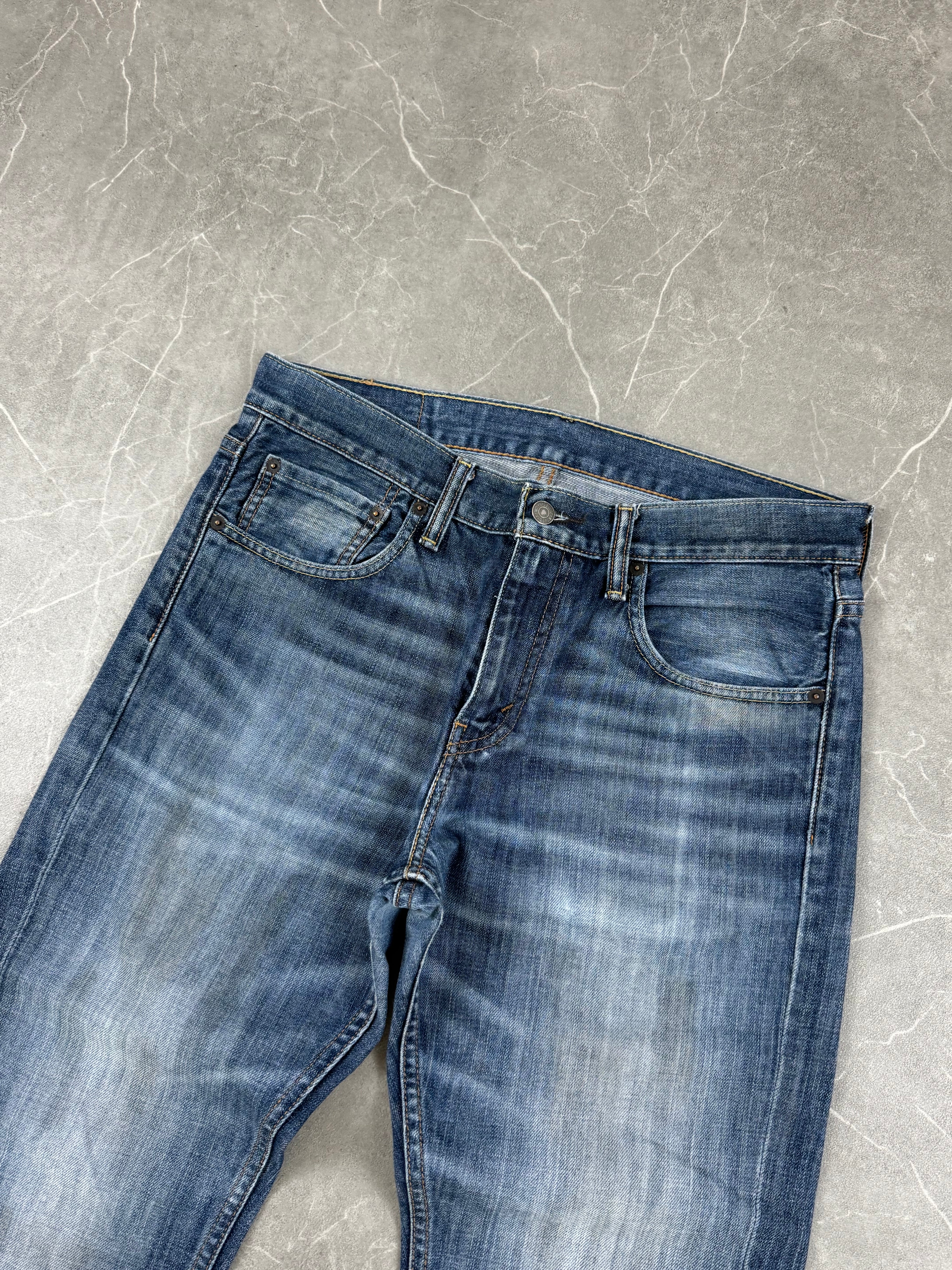 Levi's Bootcut Jeans (L-XL)