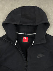 Nike Tech (M)