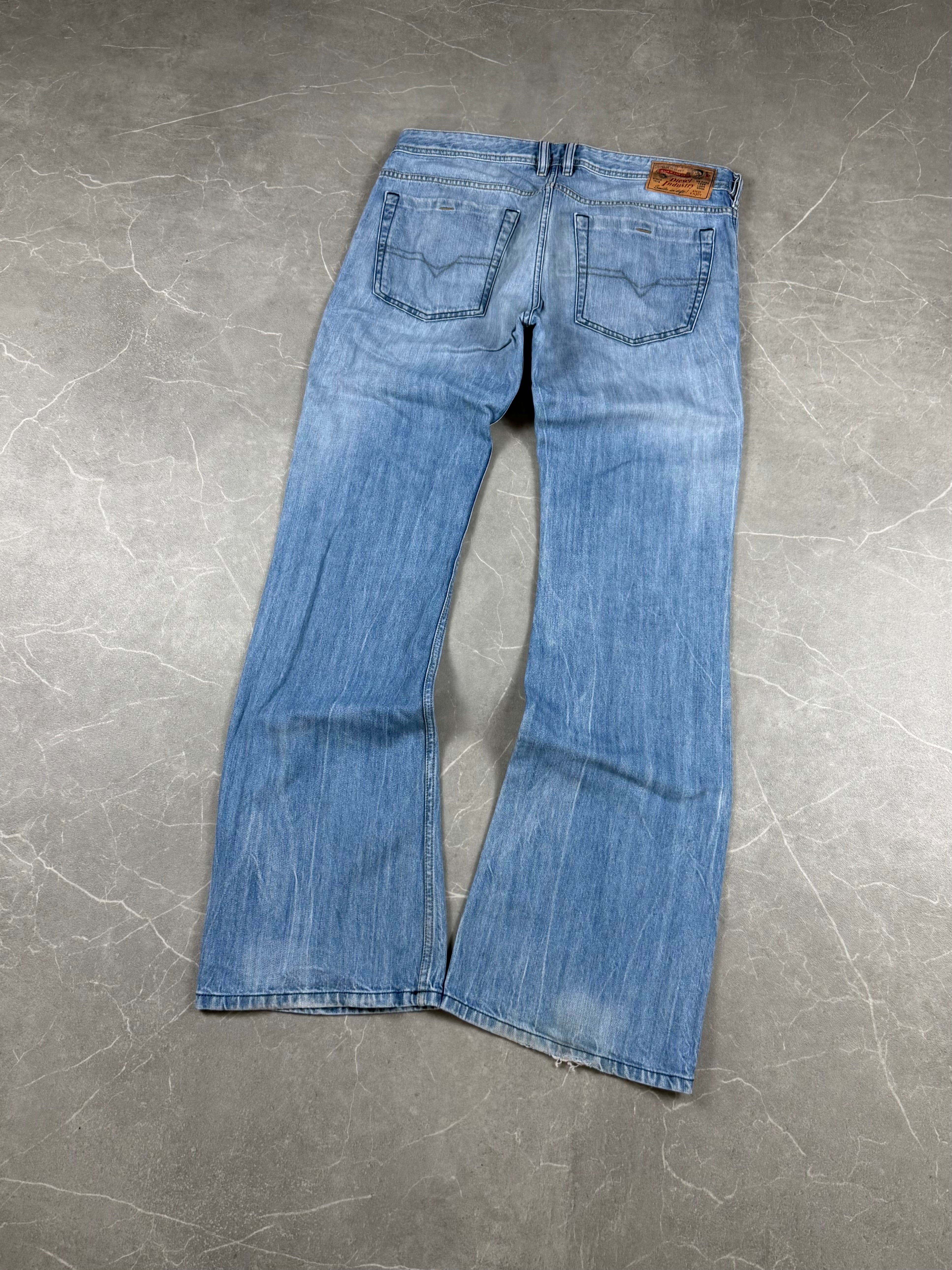 Diesel vintage washed Bootcut Jeans (M)