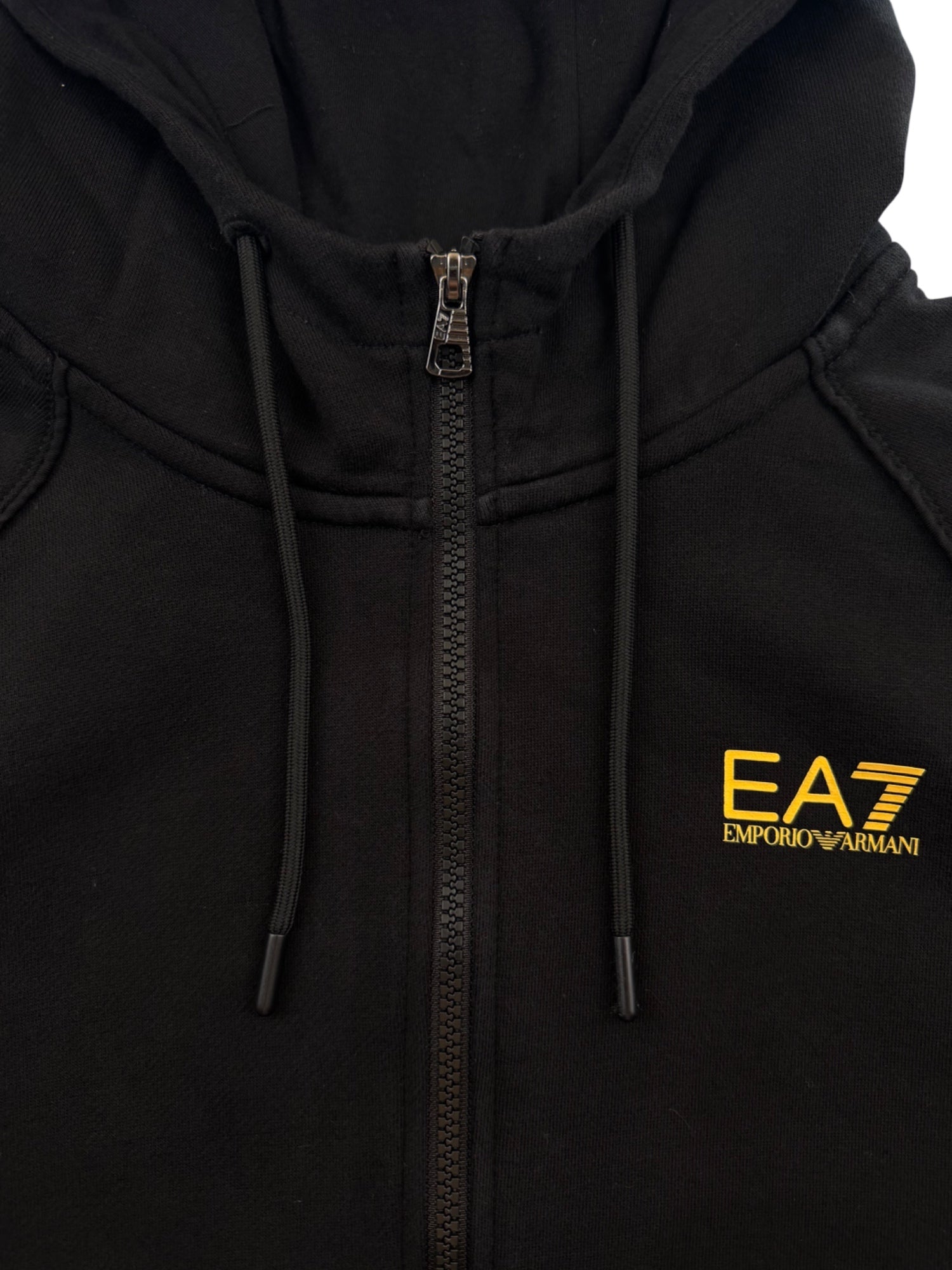 Armani Zip Hoodie (M)