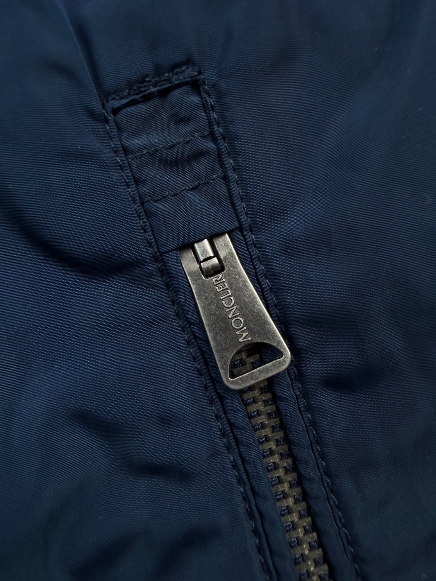 Moncler Zip Jacke (S)